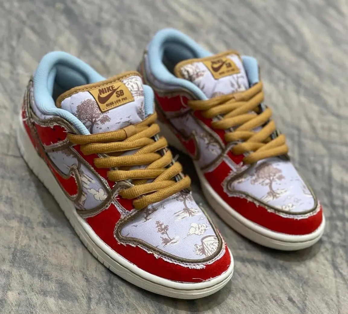 Nike Nike SB Dunk city of style Size US 10 / EU 43 - 11 Thumbnail