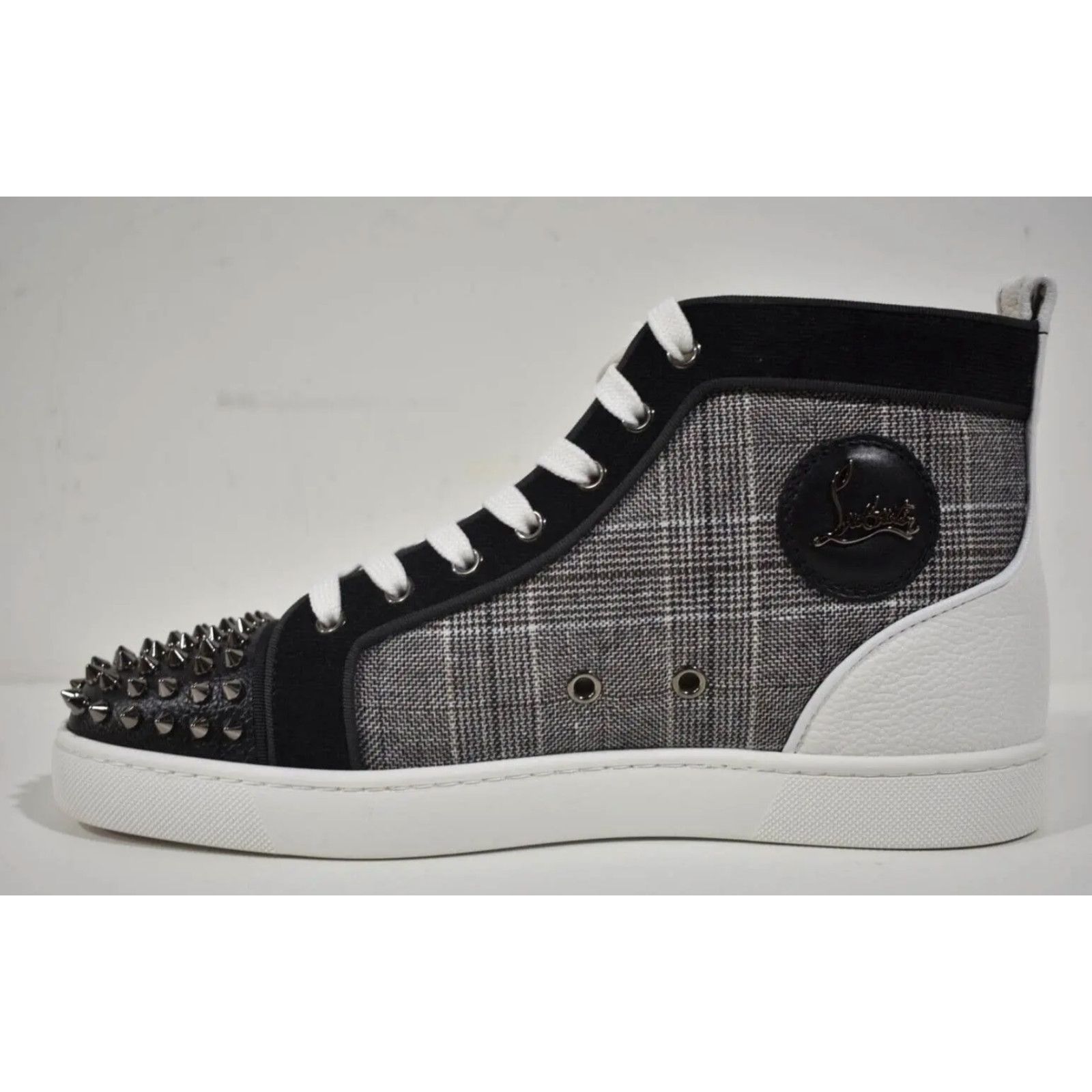Christian Louboutin Christian Louboutin Mens Lou Spikes Orlato Flat Grey Size US 9 / EU 42 - 9 Thumbnail