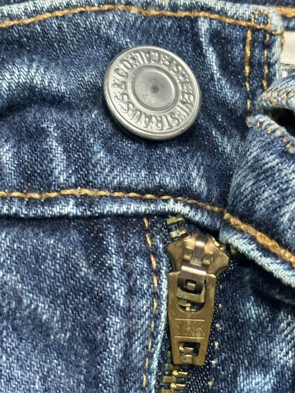 Levi's Vintage Levi’s 518 Super Low BootCut Jeans With Faded Wash Size US 31 - 10 Thumbnail