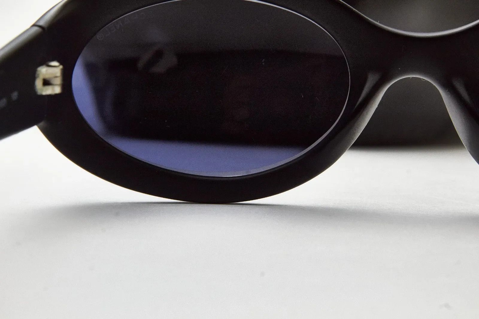 Chanel CHANEL 5017 Bold Rave Eggs chunky sunglass 1990s Size ONE SIZE - 7 Thumbnail