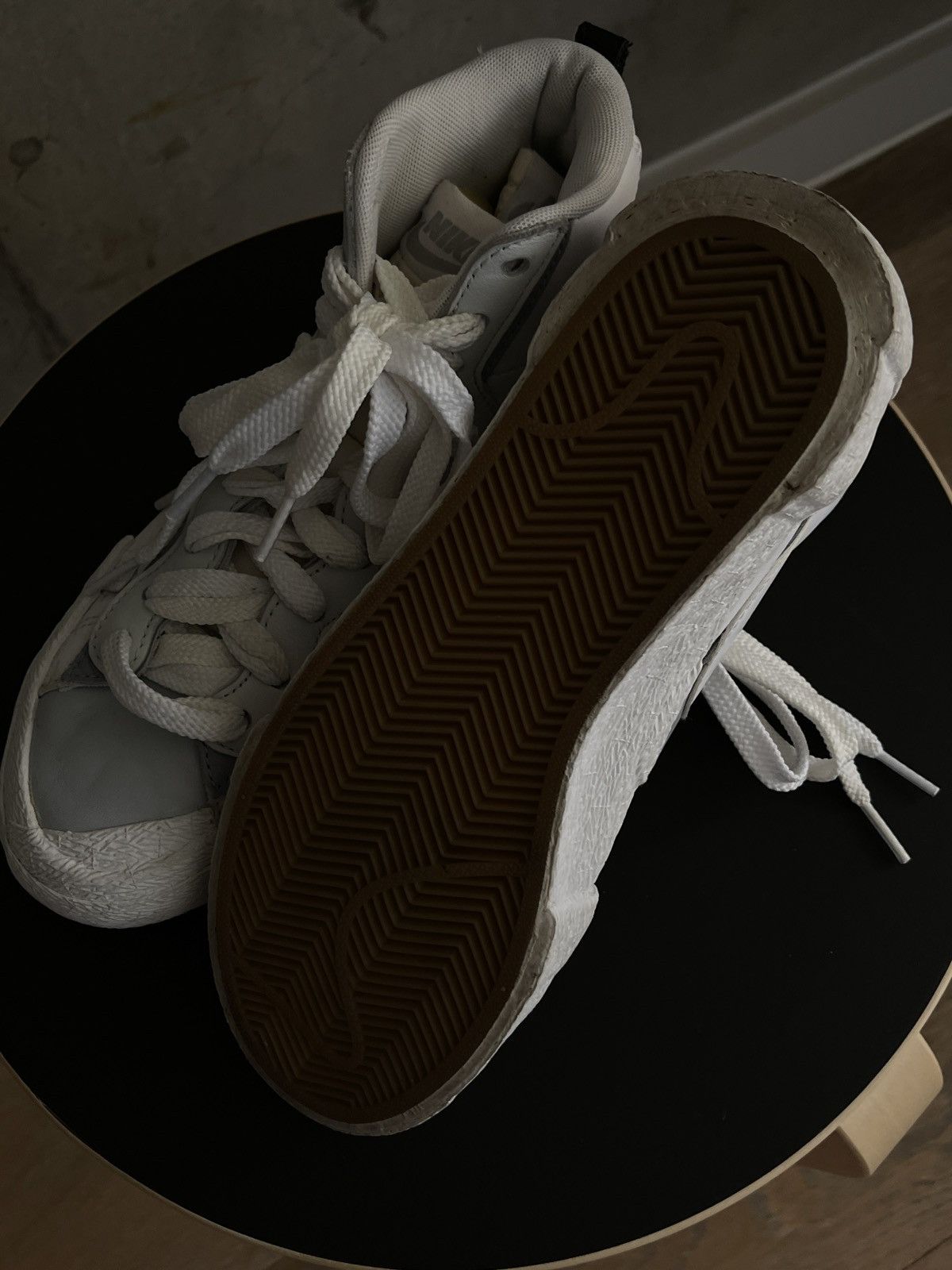 Nike × Sacai US Size 4.5 Sacai White Grey Blazer Mid 2019 Size US 5 / EU 37 - 9 Thumbnail