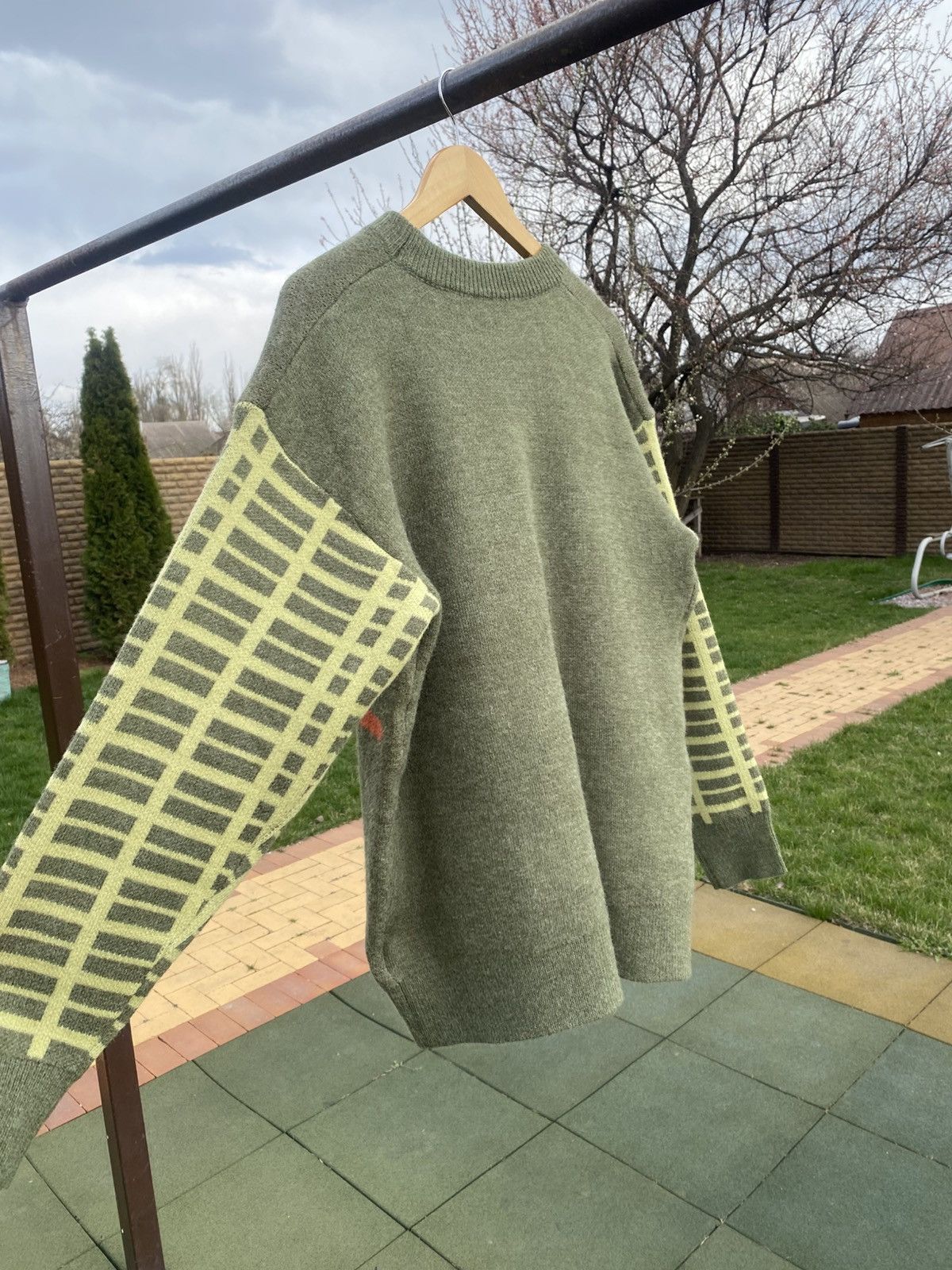 Vintage Green graphic knit sweater angel print, oversized pullover Size US L / EU 52-54 / 3 - 7 Thumbnail