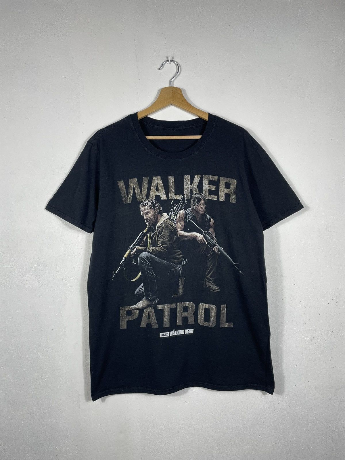 Band Tees × Vintage The Waking Dead 2015 T Shirt Tee Walker Patrol Movie Series Size US M / EU 48-50 / 2 - 1 Thumbnail