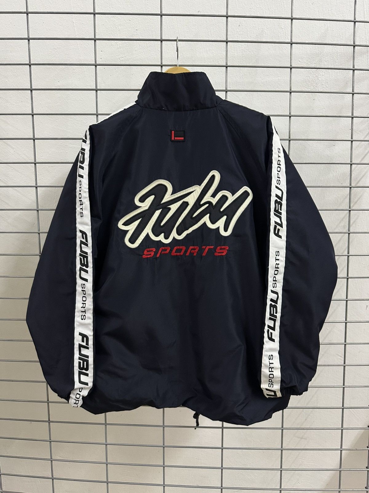 Fubu Rare And Beautiful Vintage Fubu The Collection Zipper Jacket Size US L / EU 52-54 / 3 - 2 Thumbnail
