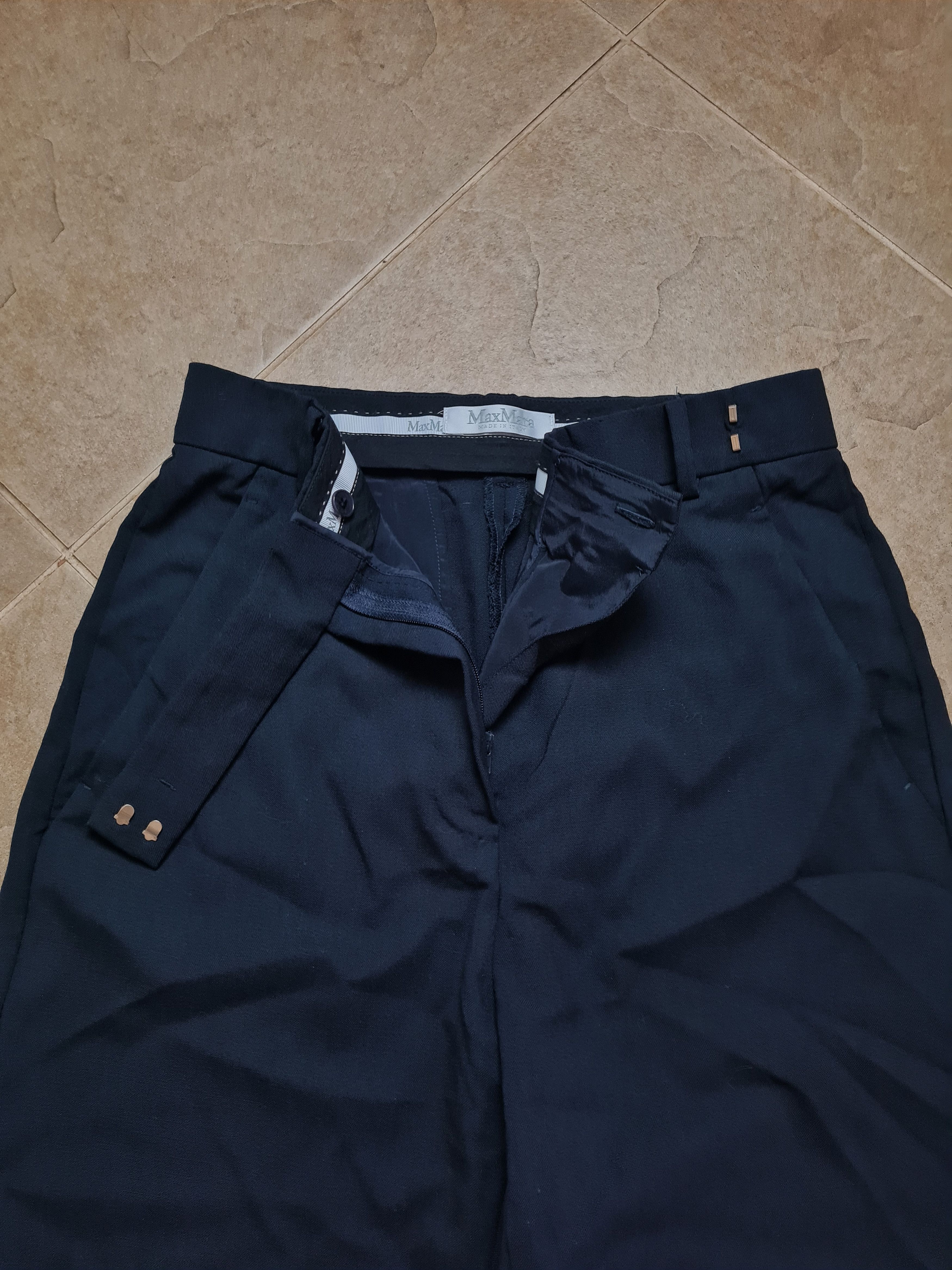 Max Mara Vintage rare Wool Lana pants MaxMara Trousers Womens Size 25" / US 0 / IT 36 - 1 Thumbnail