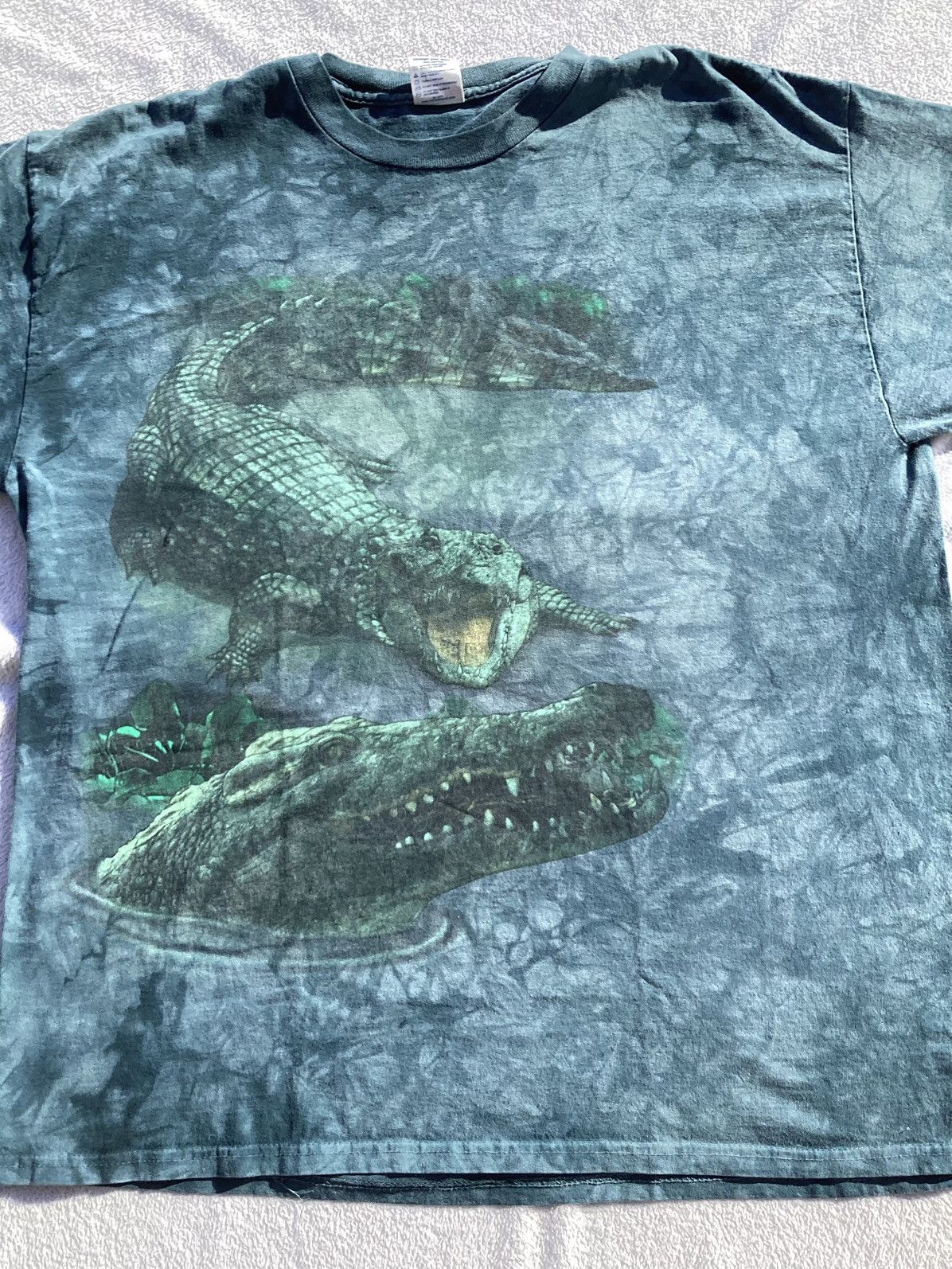 Delta Vintage 90s gator land alligator all over print T-shirt Size US XL / EU 56 / 4 - 2 Thumbnail