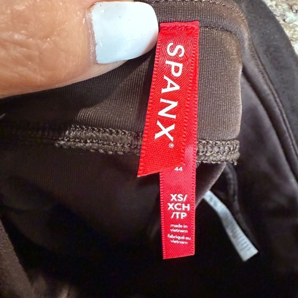 Spanx SPANX Black Leggings Sleek Stretchy Ankle-Length Size 25" / US 0 / IT 36 - 5 Thumbnail