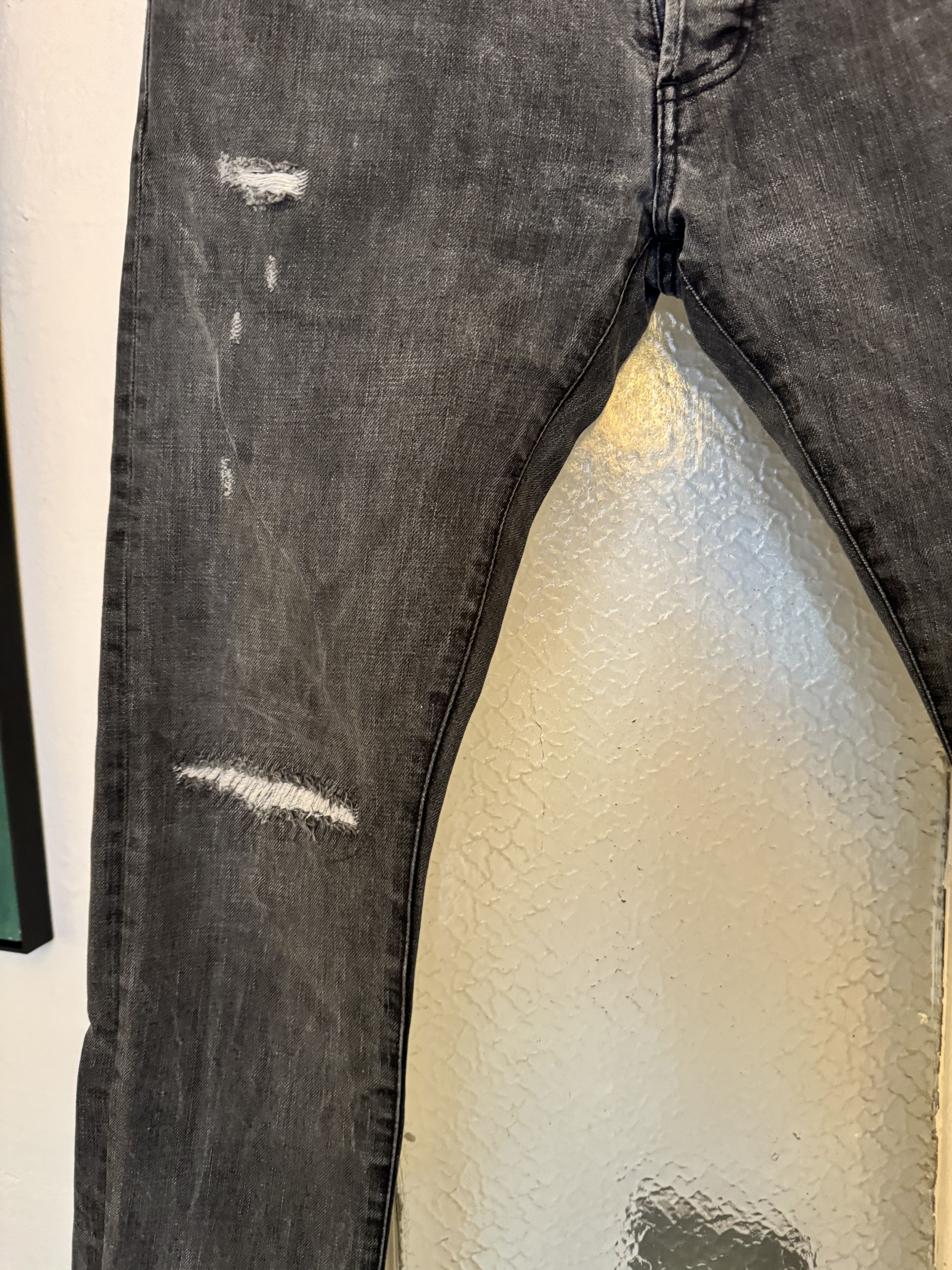 Balmain DARK GRAY DENIM DISTRESSED JEANS Size US 30 / EU 46 - 4 Thumbnail