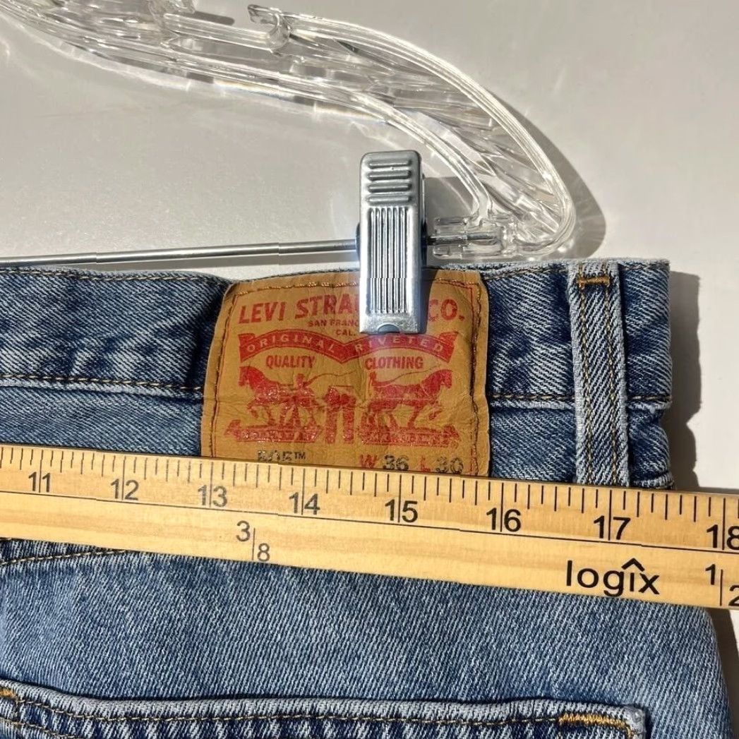 Levi's Levis 505 Regular Fit Straight Jeans Mens 36x30 Blue Denim 5-Pocket Cotton Denim Medium Wash Straight Mens 36 Inseam 30 in Waist 36 in Vintage No Size US 36 / EU 52 - 4 Thumbnail