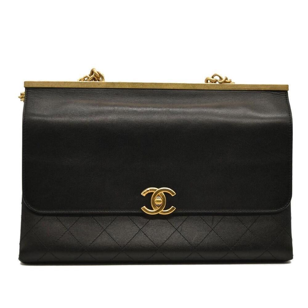 Chanel CHANEL Lambskin Stitched Coco Luxe Medium Flap Black Size ONE SIZE - 1 Thumbnail