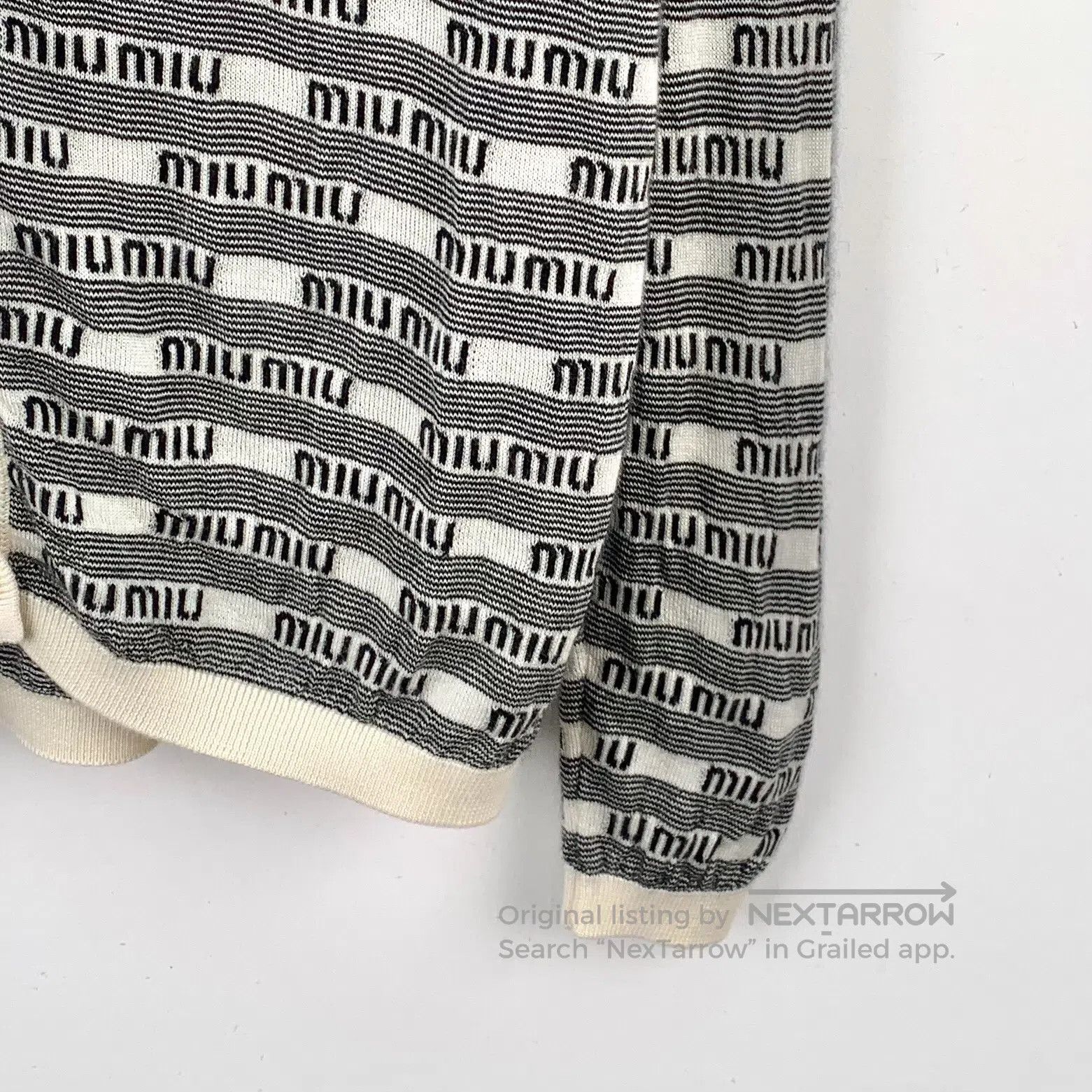 Miu Miu Miu Miu Gray striped logo letter cashmere V-neck single-br Size XS / US 0-2 / IT 36-38 - 4 Thumbnail