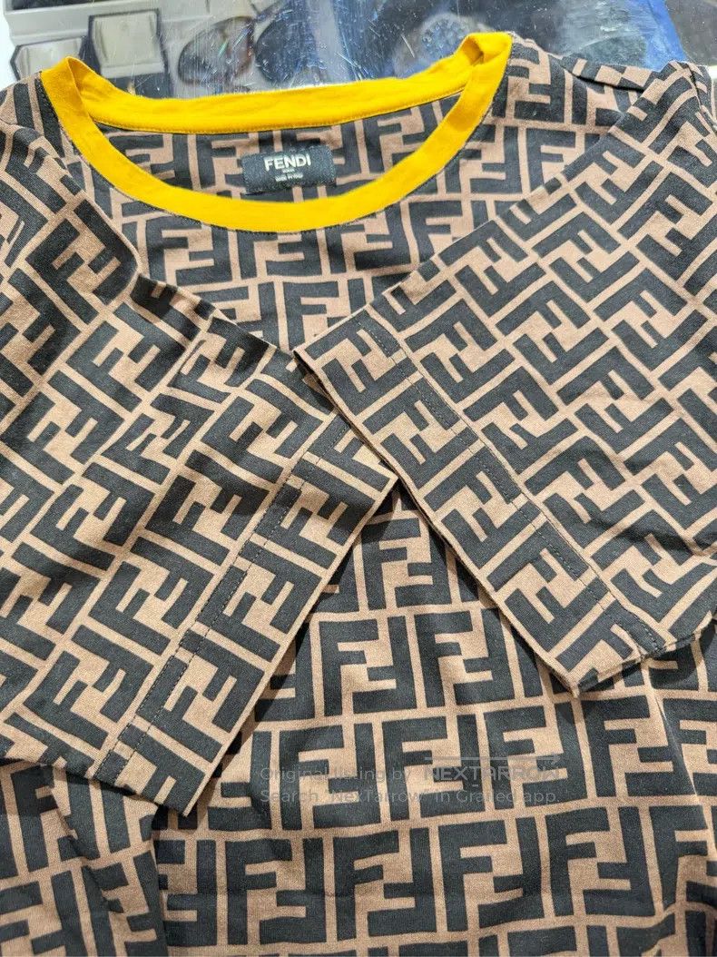 Fendi Fendi Logo Full Print Short Sleeve T-Shirt Size US XS / EU 42 / 0 - 7 Thumbnail