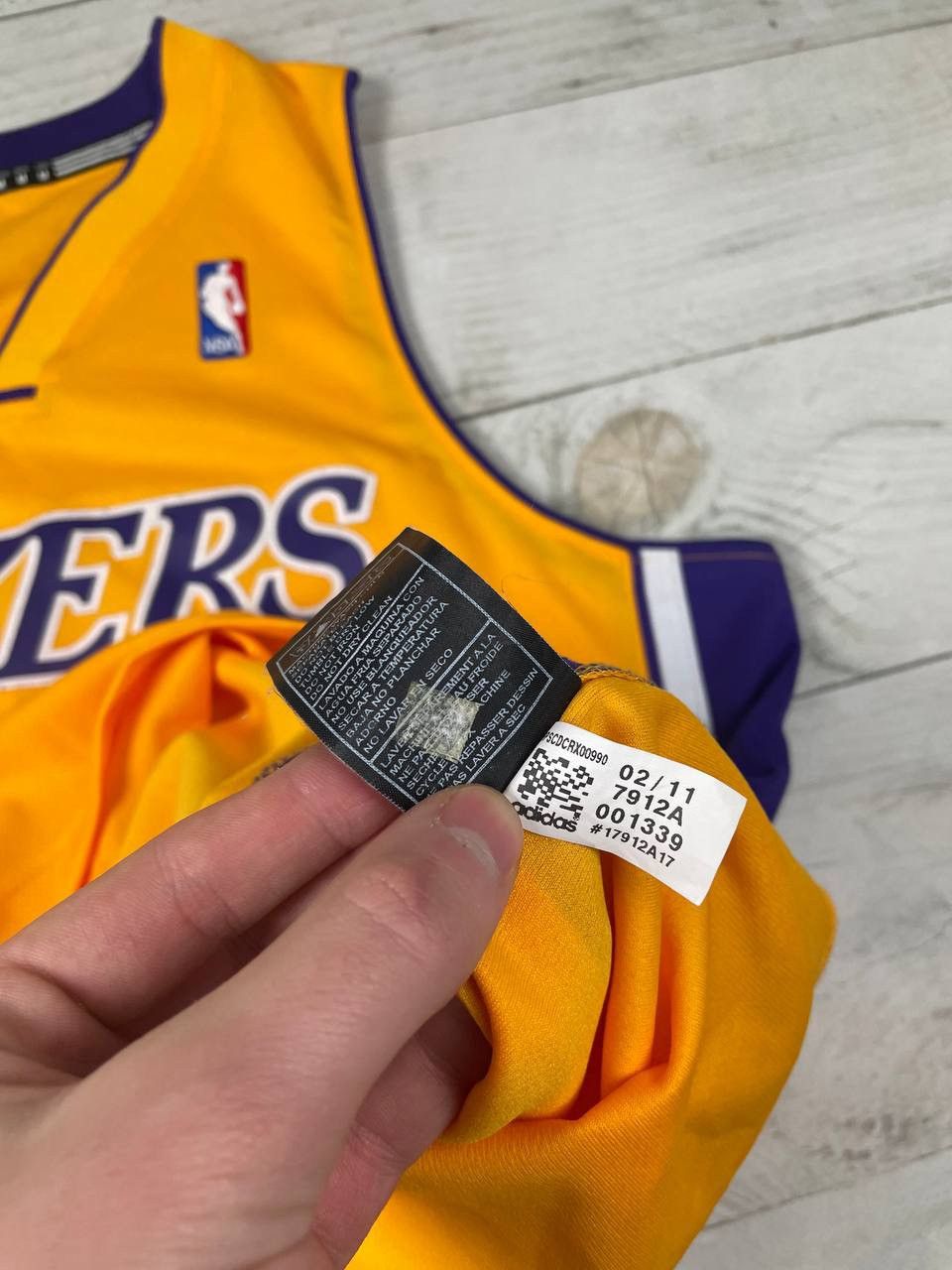 Adidas Adidas Los Angeles Lakers Kobe Bryant #24 NBA Jersey Size US M / EU 48-50 / 2 - 7 Thumbnail