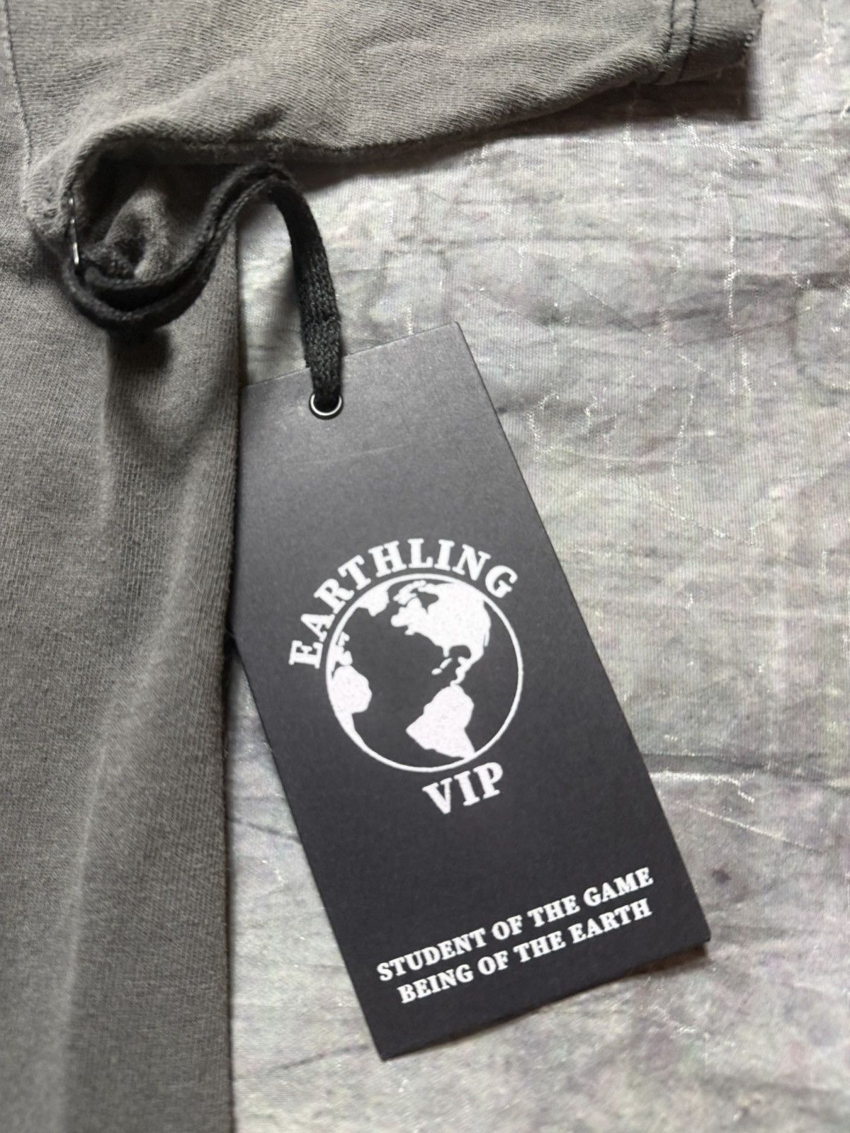 Vintage Vintage 1992 Nirvana Giant T-shirt Earthling VIP Size US XL / EU 56 / 4 - 9 Thumbnail