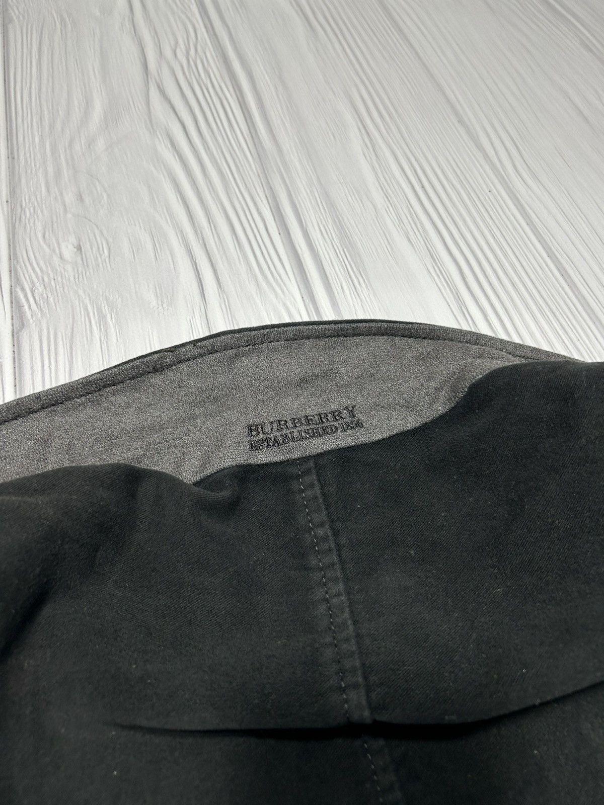Burberry Burberry London Coat Size M Made In Portugal Size US M / EU 48-50 / 2 - 9 Thumbnail