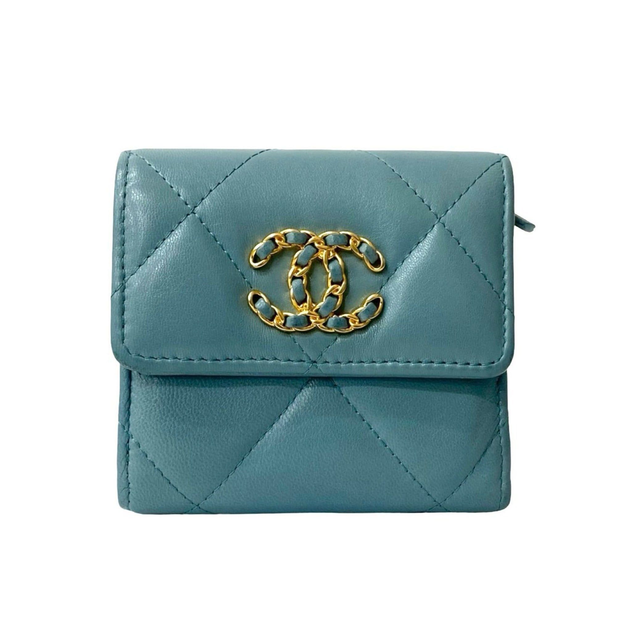 Chanel 19 Lambskin Bifold Wallet Mini Blue 37277