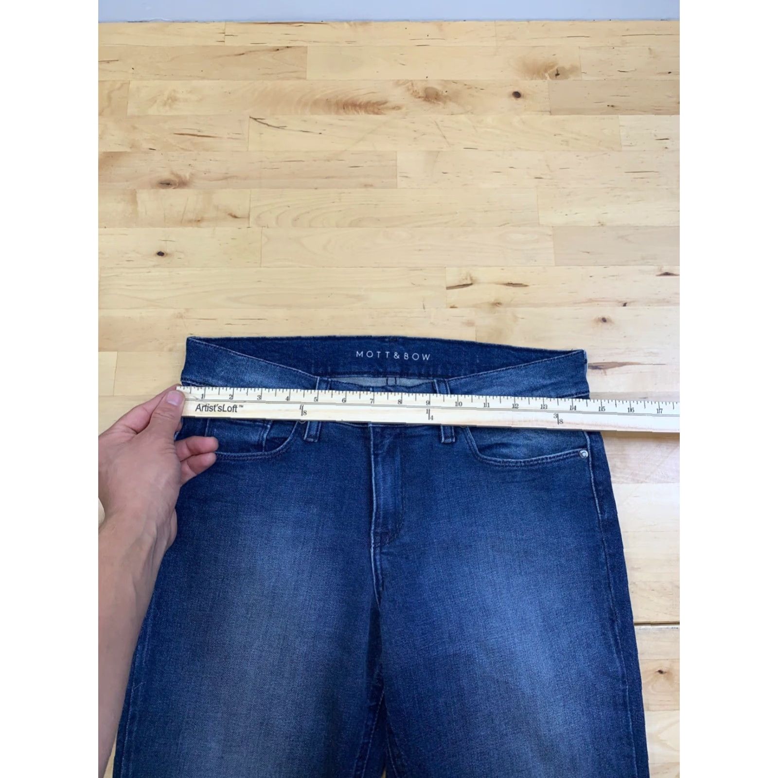 Mott & Bow Mott & Bow Jeans Womens Boyfriend 25x28 Blue Stretch Casual Comfort Pockets Bow 10199 Size 42" / US 20 - 4 Thumbnail