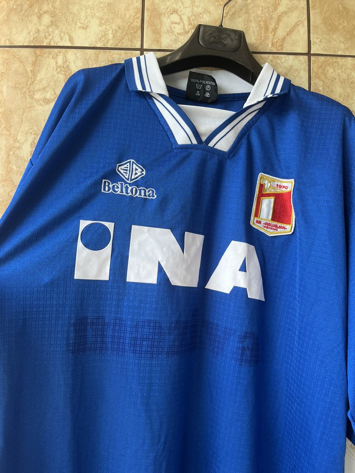 Vintage Vintage Beltona Halubjan Viskovo Croatia soccer jersey Size US XL / EU 56 / 4 - 2 Thumbnail
