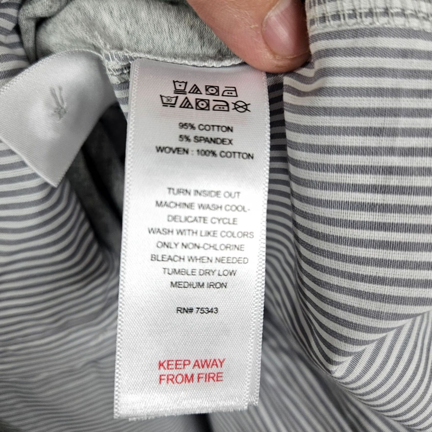 Vintage VINTAGE not MAX STUDIO Sleepwear Women's Gray White Stripes Short Sleeve Dress Size S NEW Size 28" / US 6 / IT 42 - 4 Thumbnail