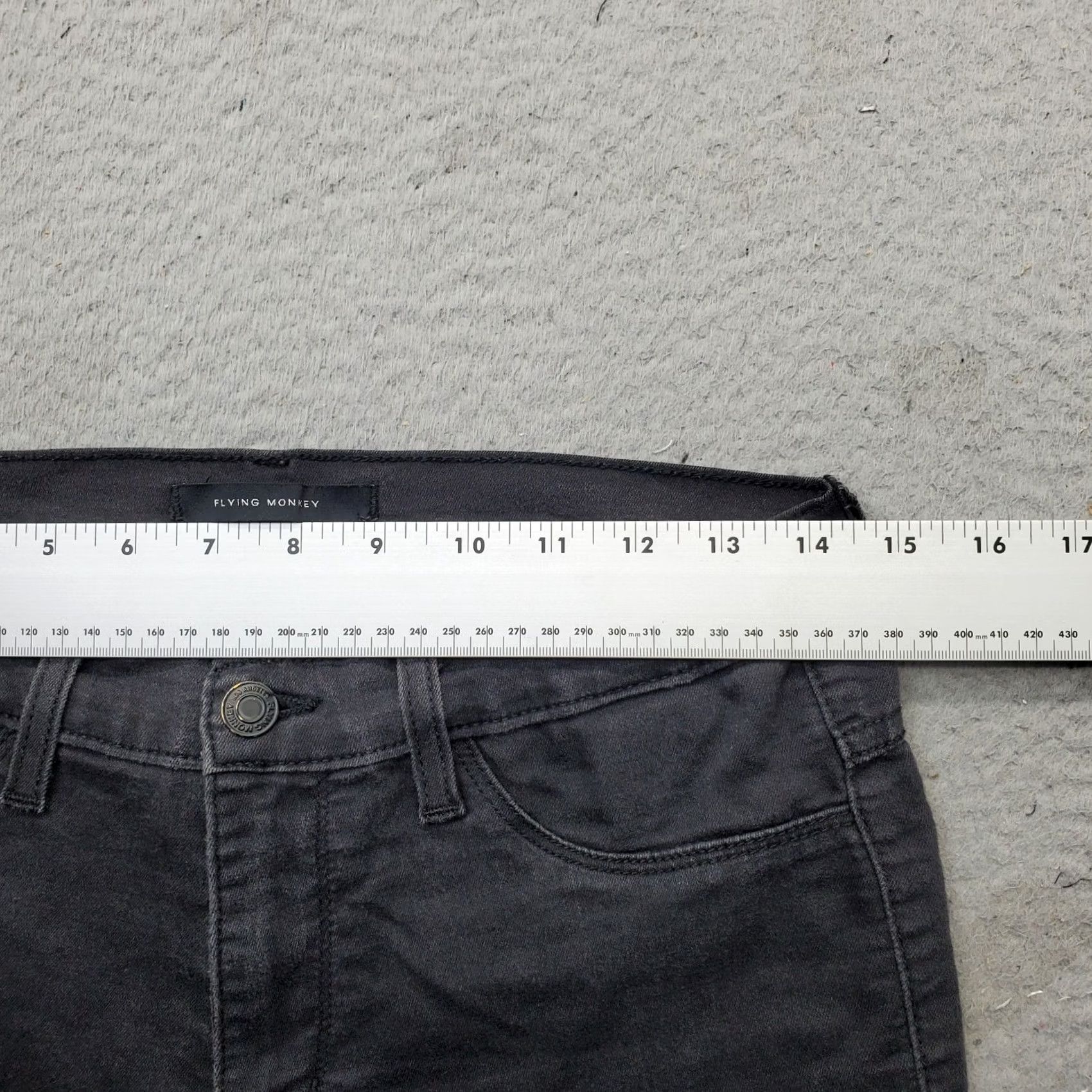 Vintage Flying Monkey Jeans Womens 30 Black Denim Dark Wash Mid Rise Straight Leg Size 30" / US 8 / IT 44 - 6 Thumbnail
