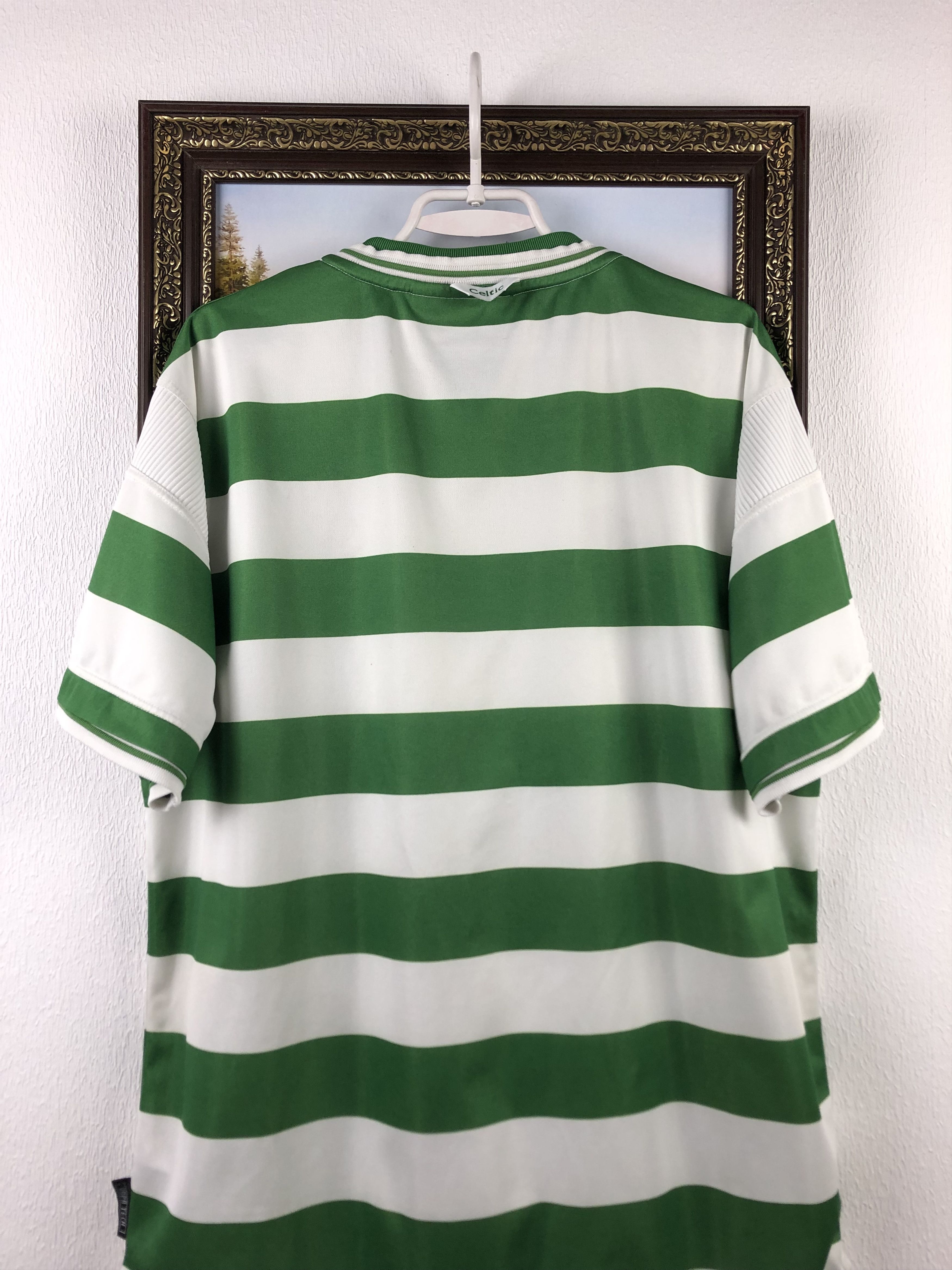Vintage Celtic Home football shirt 2001 Soccer Umbro Jersey Trikot Size US XL / EU 56 / 4 - 11 Thumbnail