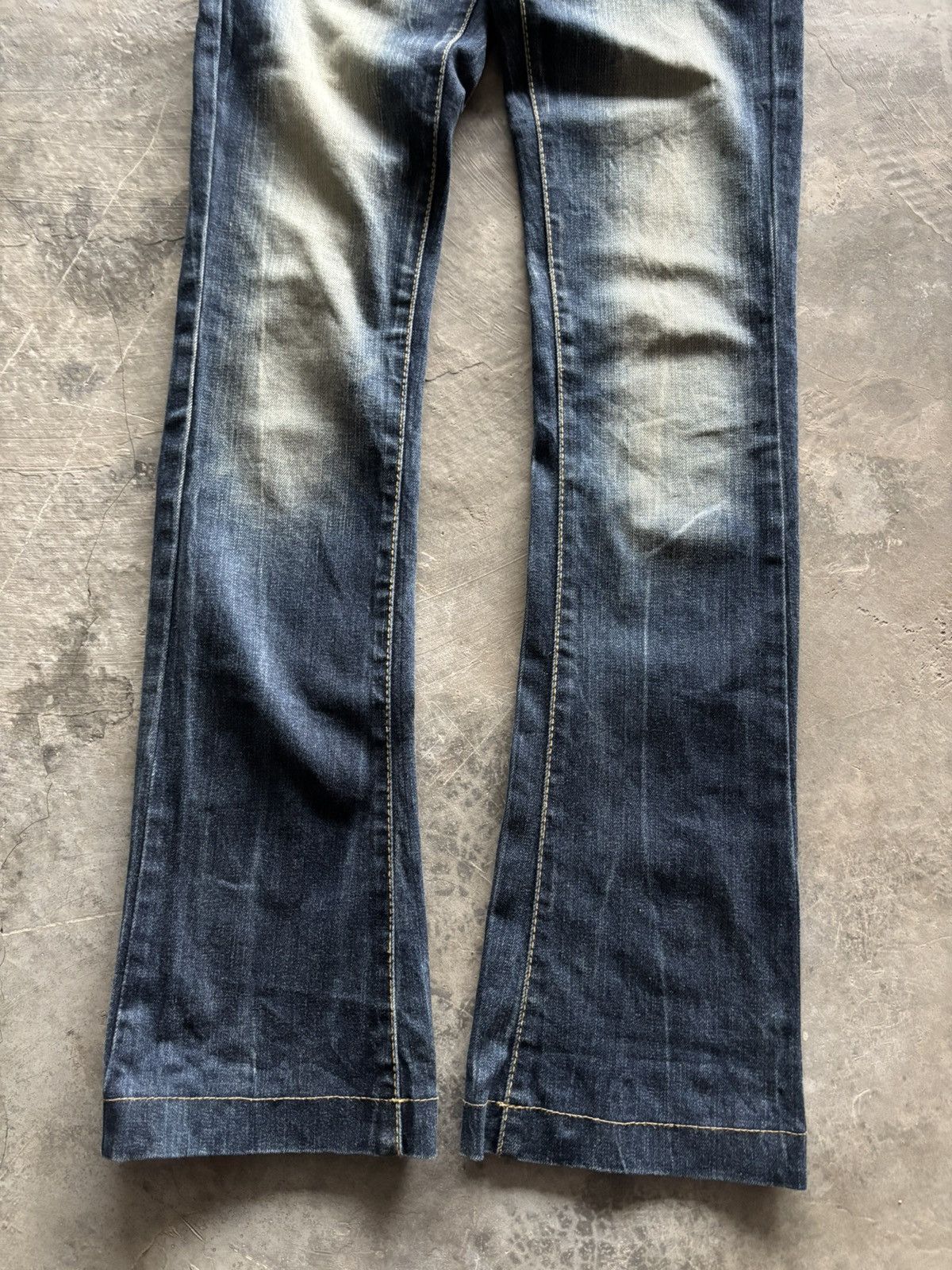 If Six Was Nine RED PEPPER FLARE JAPANESE DENIM LEOPARD FUR BACKPOCKET Size 27" / US 4 / IT 40 - 13 Thumbnail