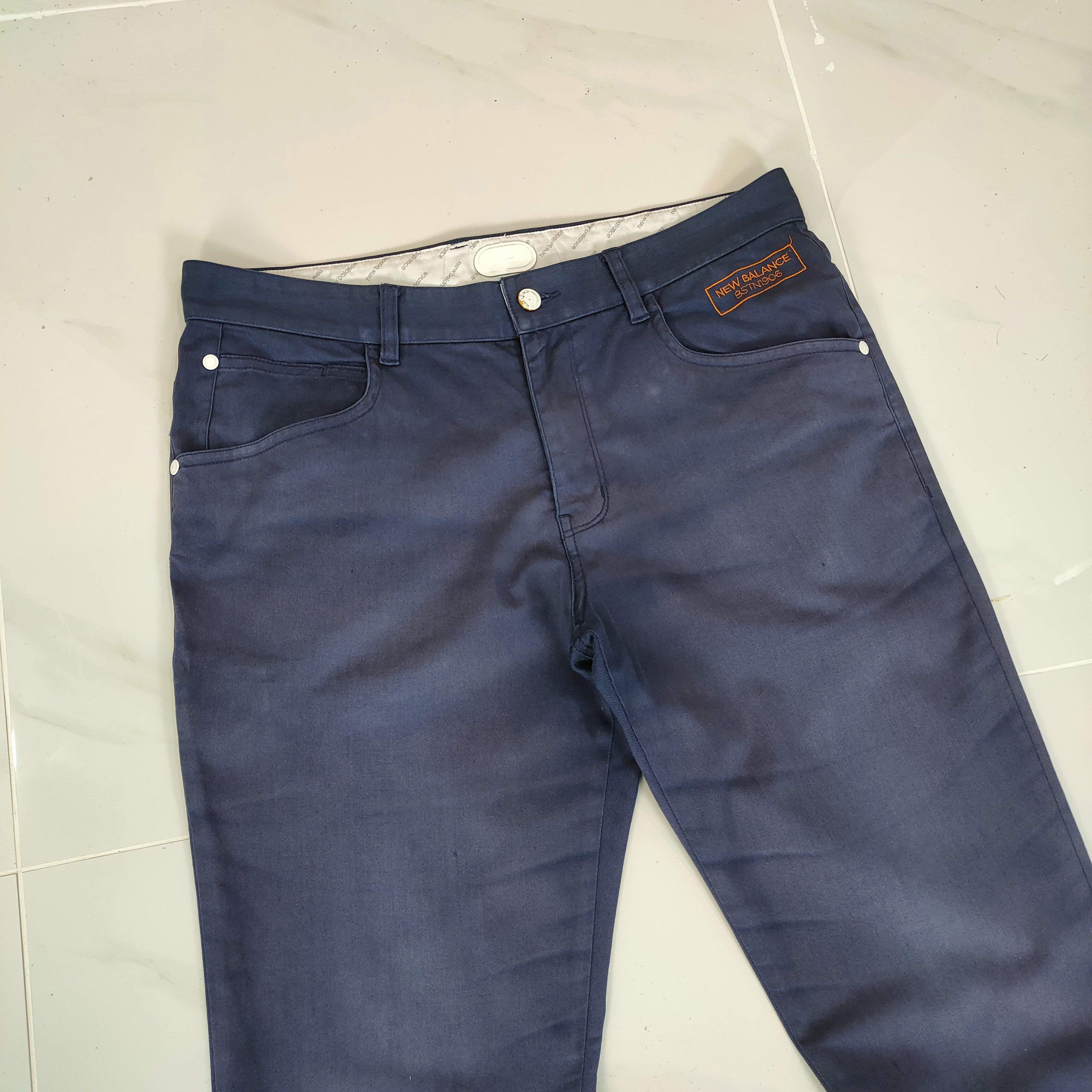 New Balance NEW BALANCE FADED DARK BLUE TROUSER CHINO PANTS Size US 34 / EU 50 - 2 Thumbnail