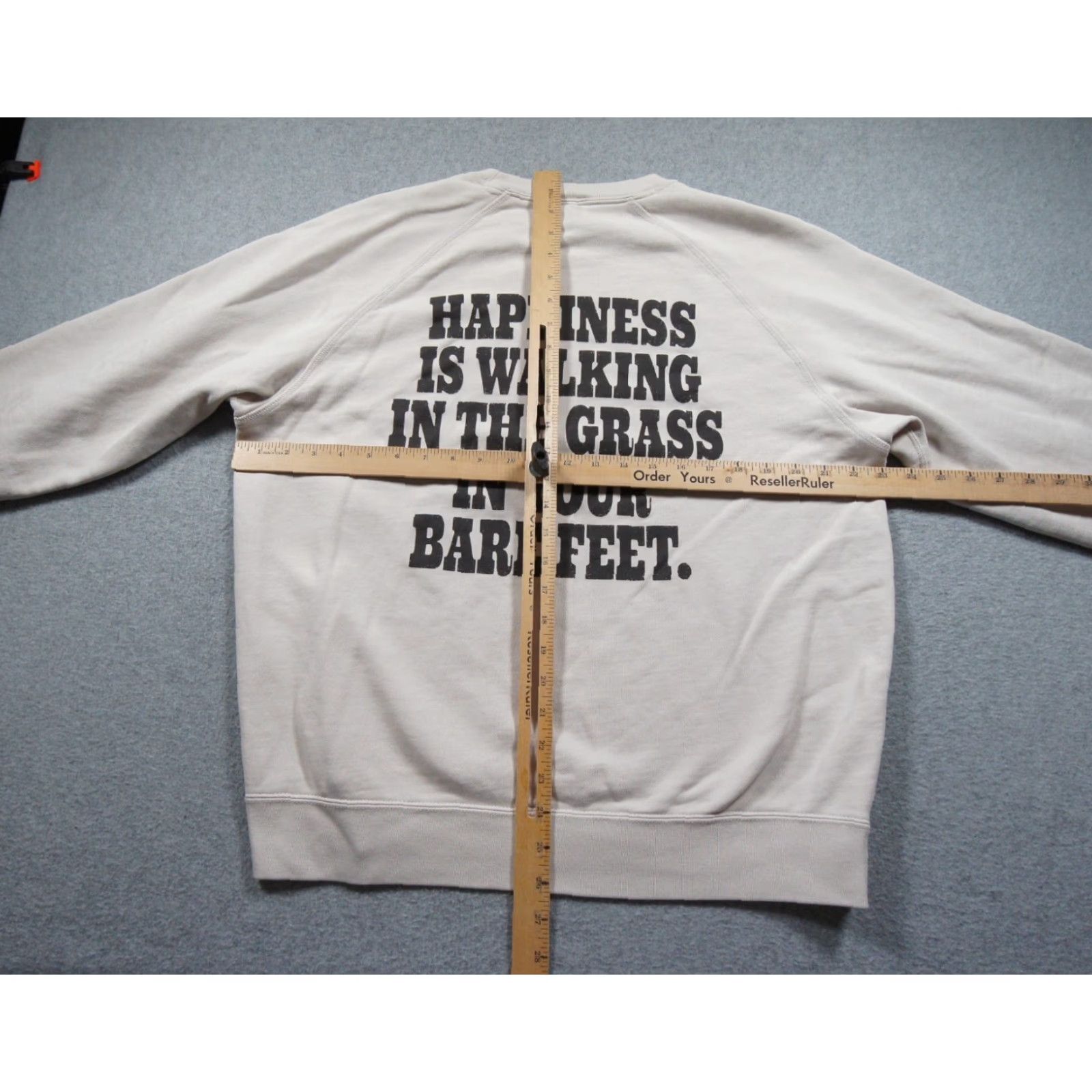 Uniqlo Uniqlo Sweatshirt Mens M White Crewneck Snoopy Peanuts Sweater Adult Size US M / EU 48-50 / 2 - 7 Thumbnail