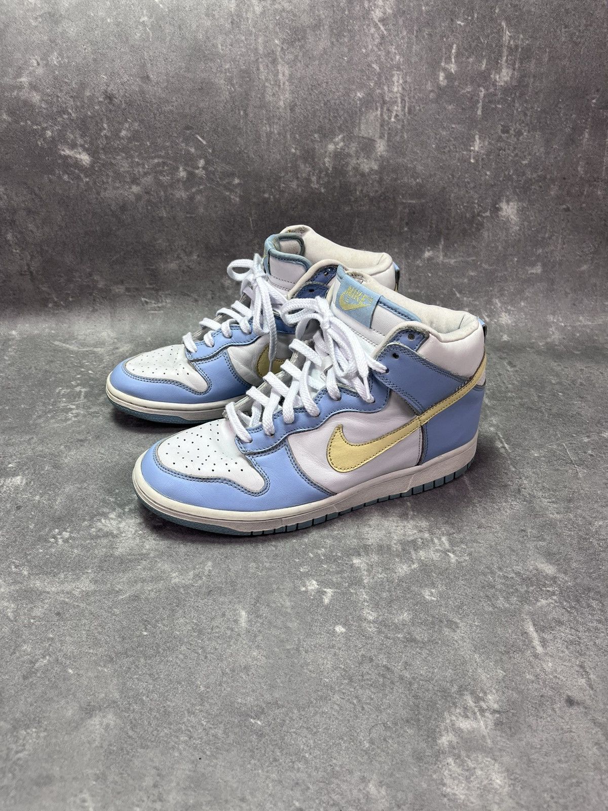 Nike Vintage Nike Dunk High 2004 Sky Blue 40 8,5 Size US 7.5 / EU 40-41 - 1 Thumbnail
