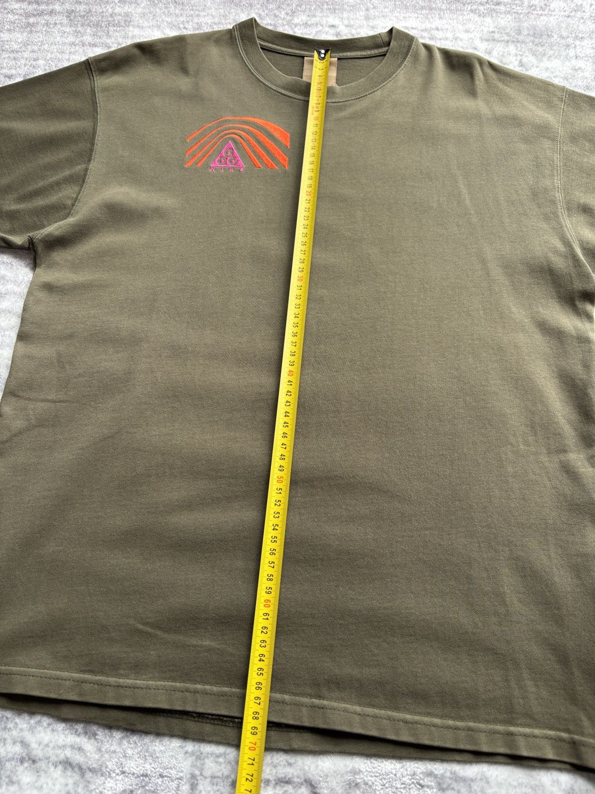 Nike ACG Nike ACG Splattered Logo Tee CT4168-325 Green Size M T-Shirt Size US M / EU 48-50 / 2 - 8 Thumbnail