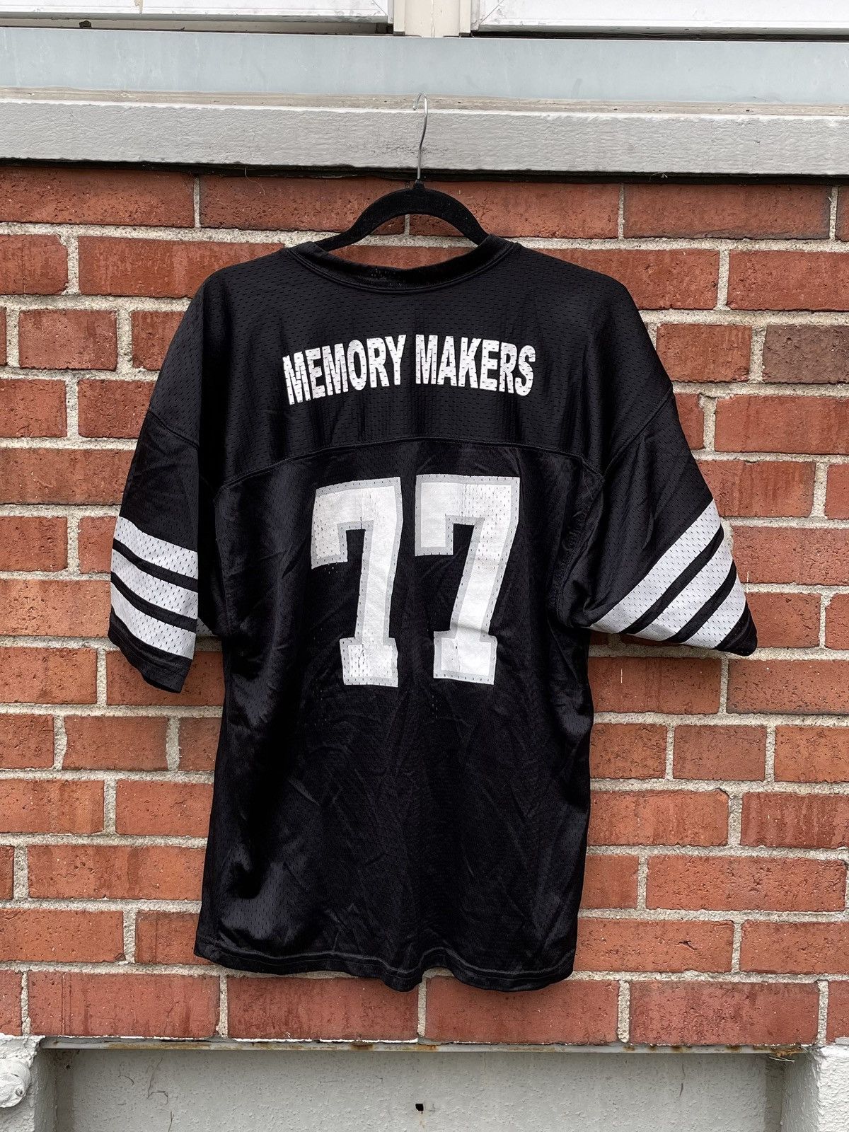 Vintage Vintage 90s Universal Athletics Raiders Football Jersey Size US L / EU 52-54 / 3 - 5 Thumbnail