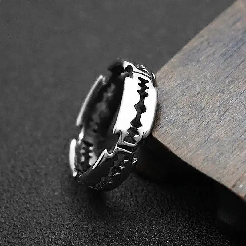 Jewelry Razor Blade (Ring Size 8 - 11) in Silver, Men's