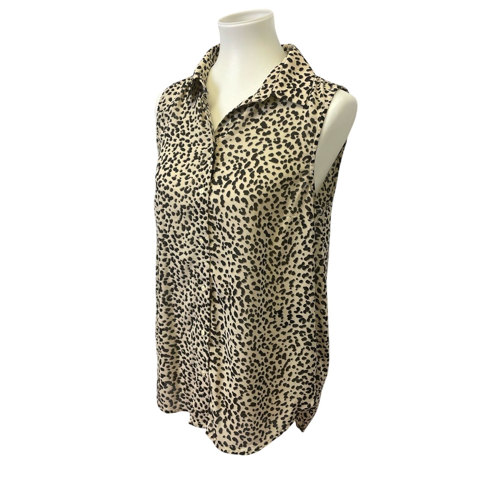 H&M 2 Merona Medium H&M Sleeveless Polka Dot Button Up Tank Tops Size M / US 6-8 / IT 42-44 - 3 Thumbnail