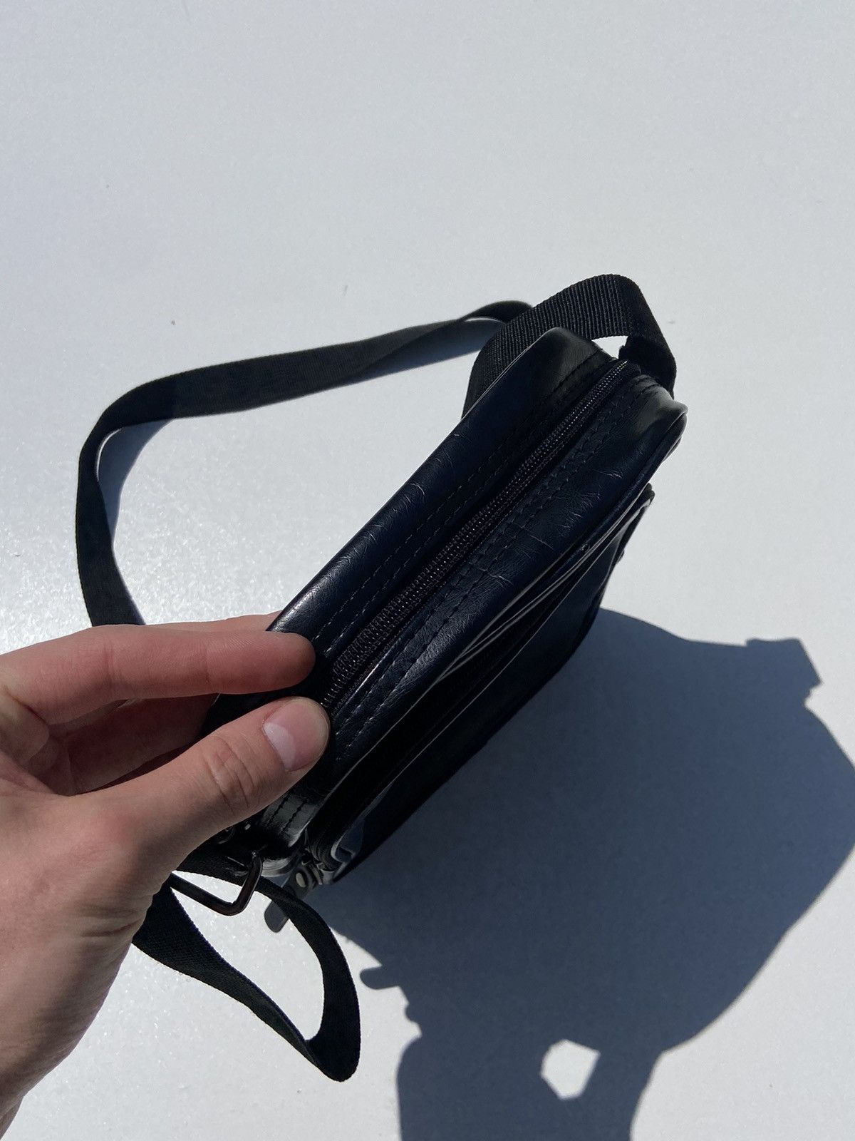 Vintage Nike Vintage Bag Y2K style messenger Size ONE SIZE - 9 Thumbnail