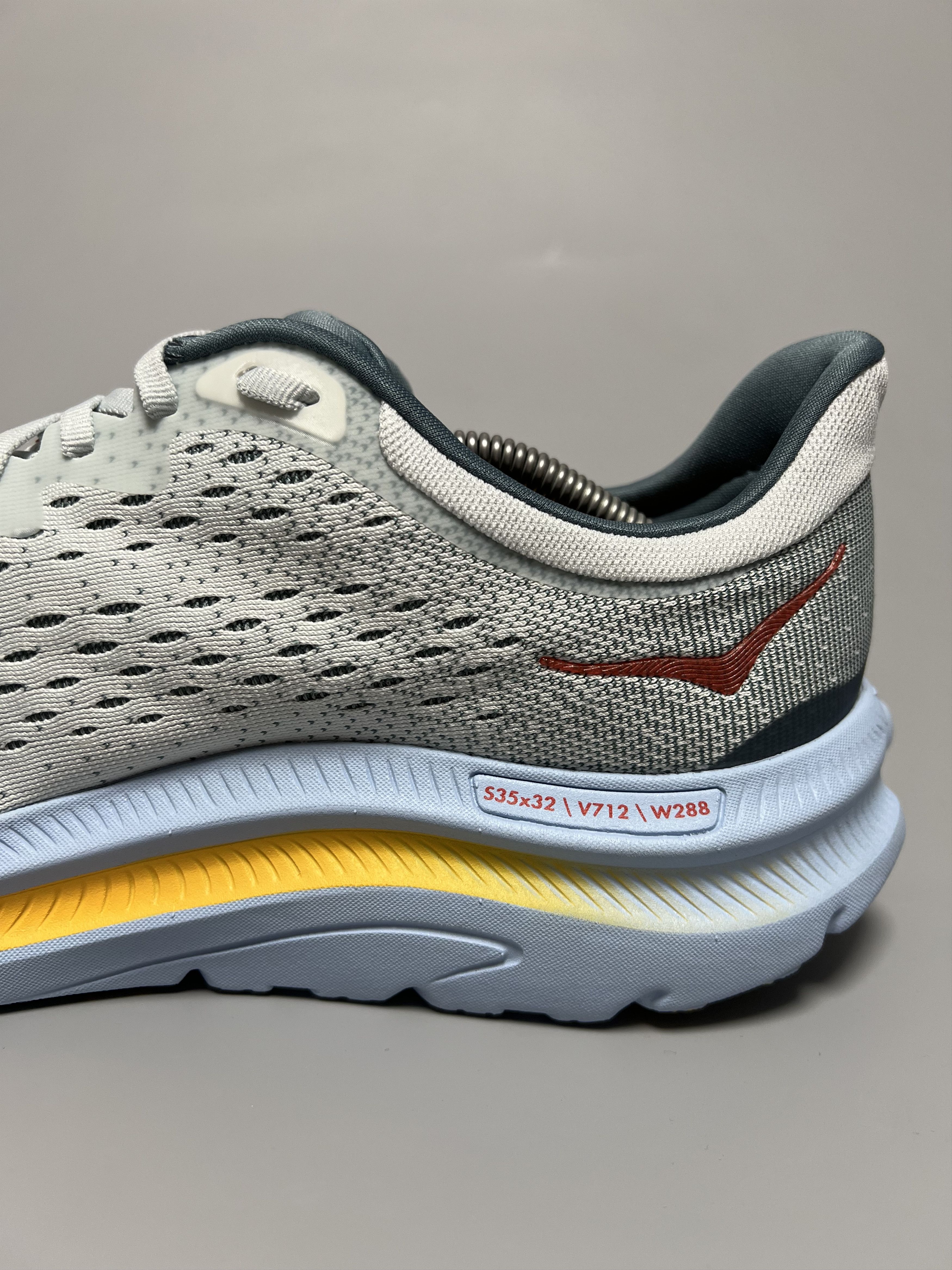 Hoka 10.5D Hoka One One Kawana Men's Running Shoes Walking Gym Size US 10.5 / EU 43-44 - 11 Thumbnail