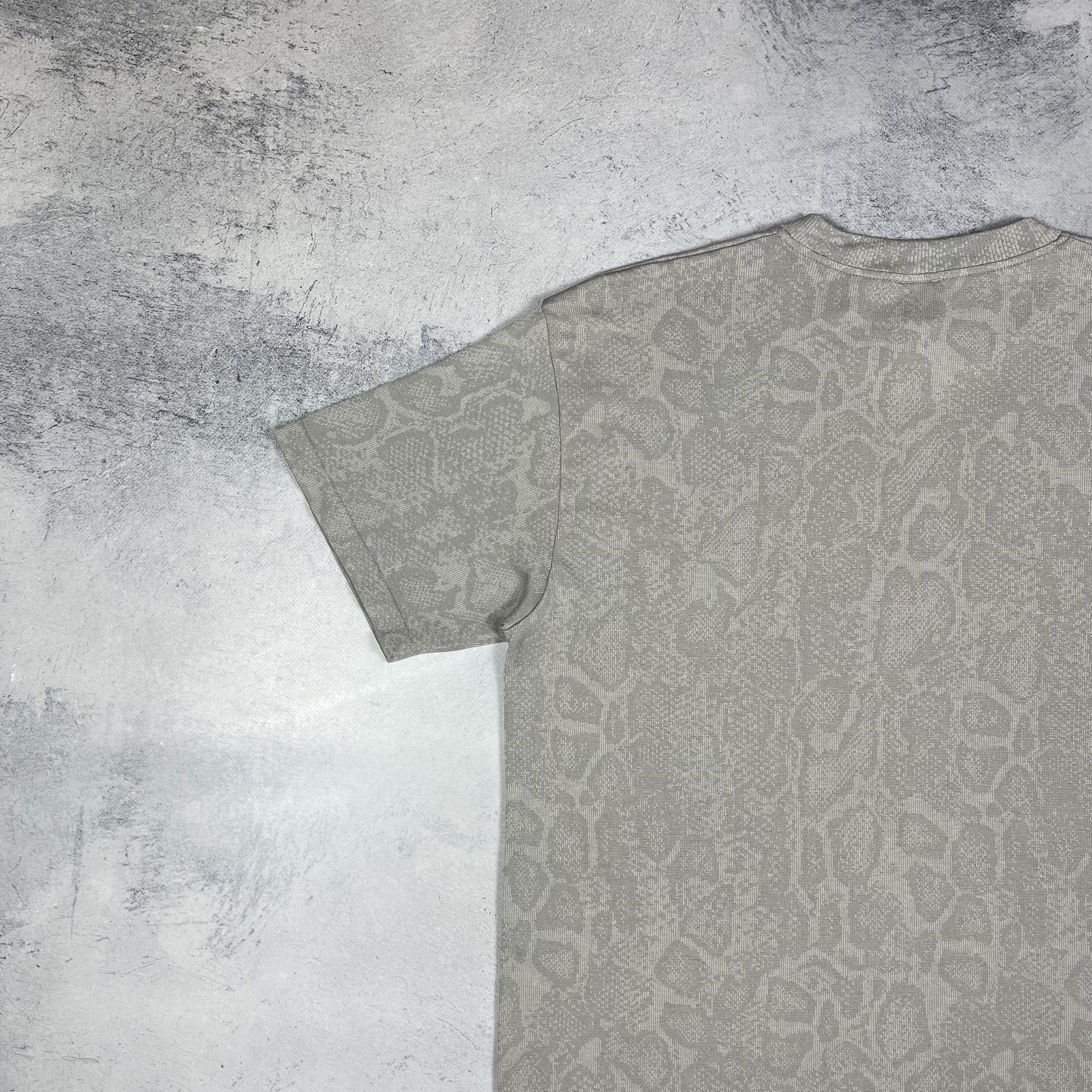Gymshark Gymshark Snakeskin Pattern Textured T Shirt Size US S / EU 44-46 / 1 - 17 Thumbnail