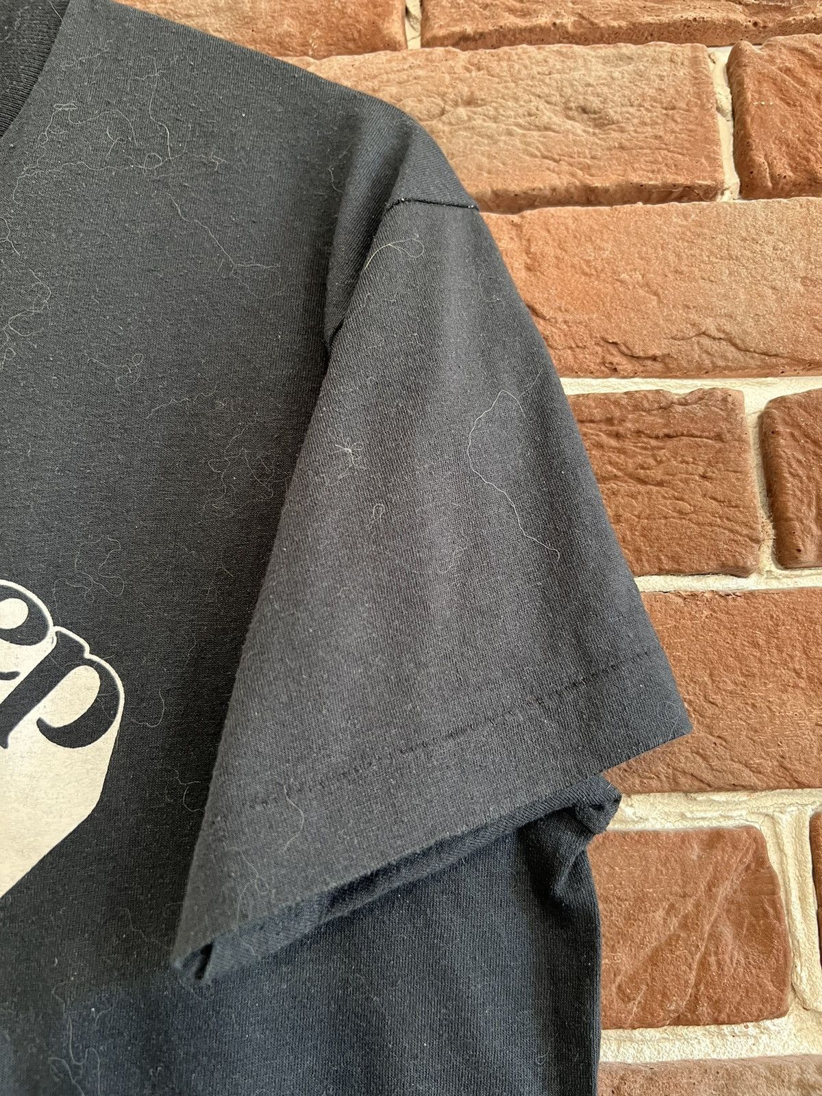 Band Tees 80s Rare Vintage John Anderson Black Sheep tour tee Yes L Size US L / EU 52-54 / 3 - 6 Thumbnail