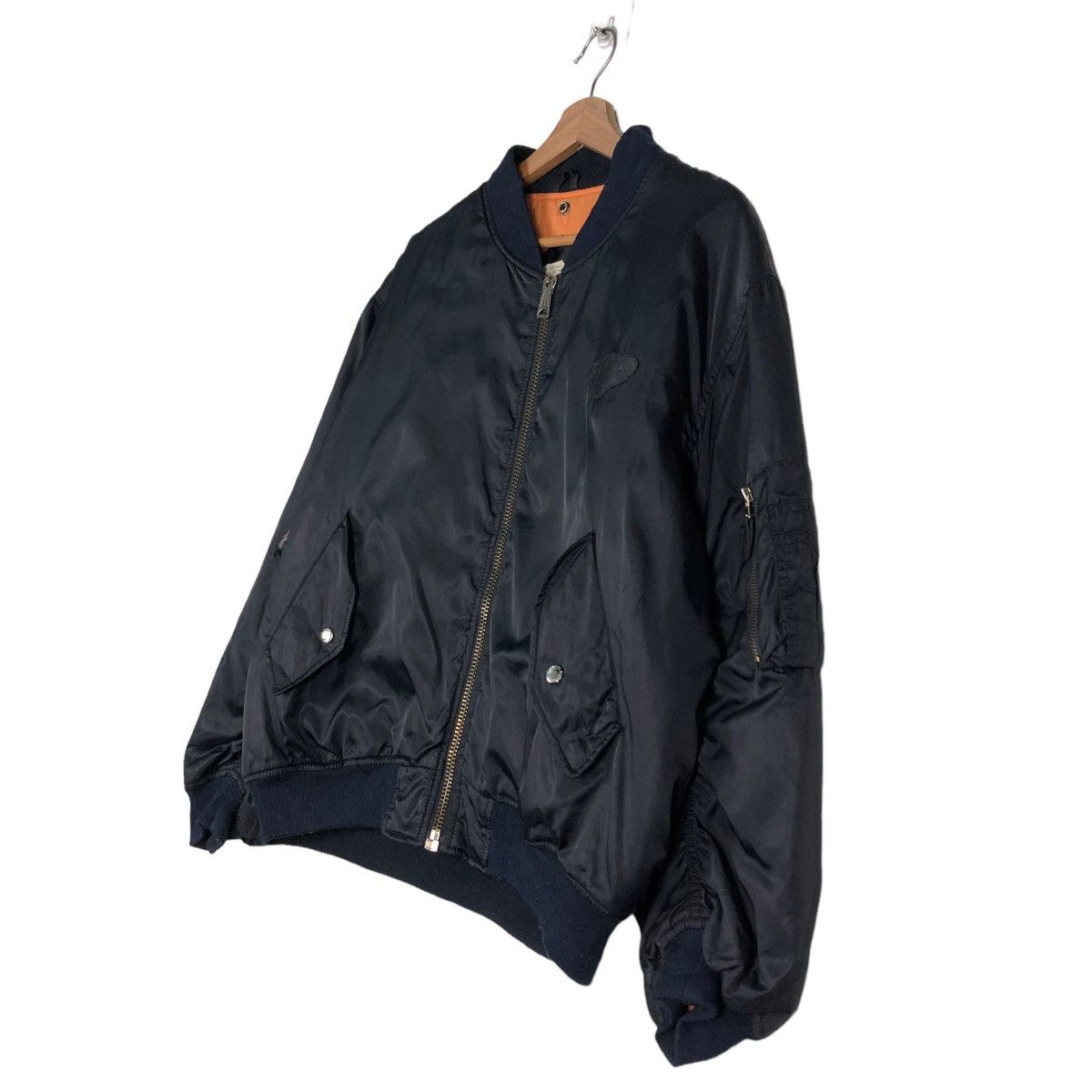 Japanese Brand 🔥RIOT RIOT AIR FORCE FLY BOMBER JACKET MIKITARY BIG LOGO Size US M / EU 48-50 / 2 - 5 Thumbnail
