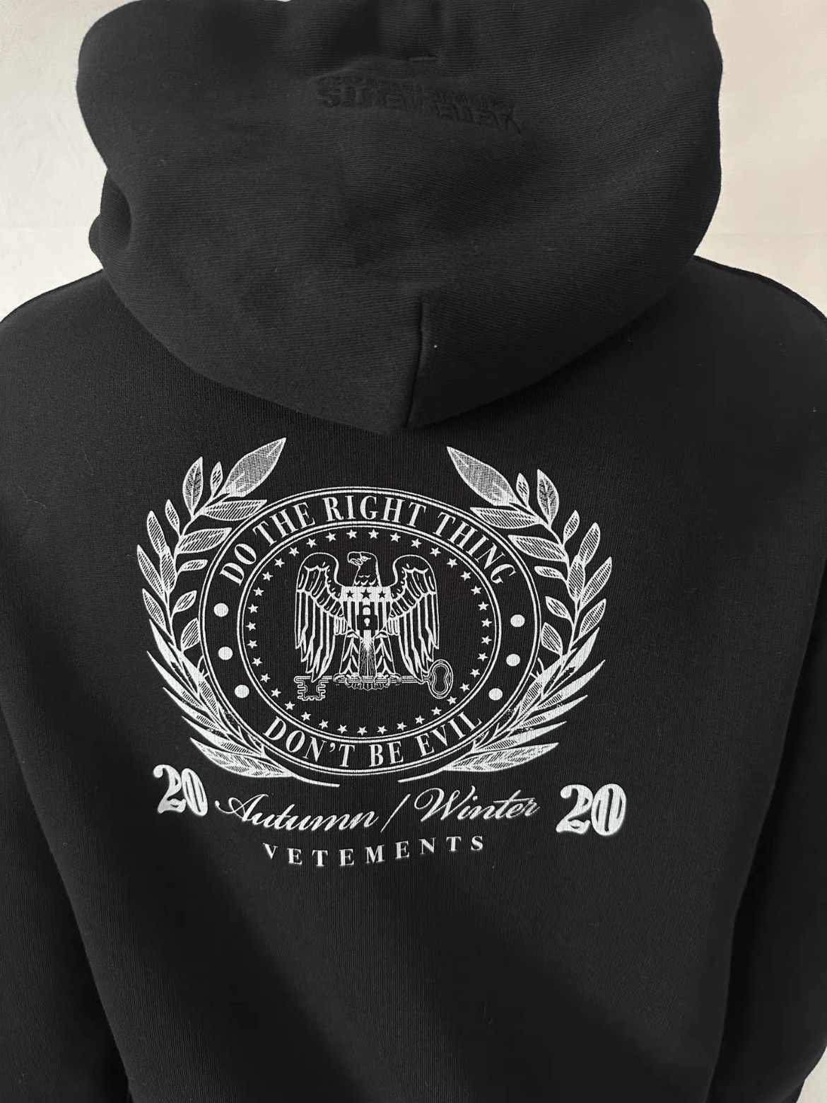 Vetements Vetements Obama Figure Print Hoodie Size US M / EU 48-50 / 2 - 4 Thumbnail