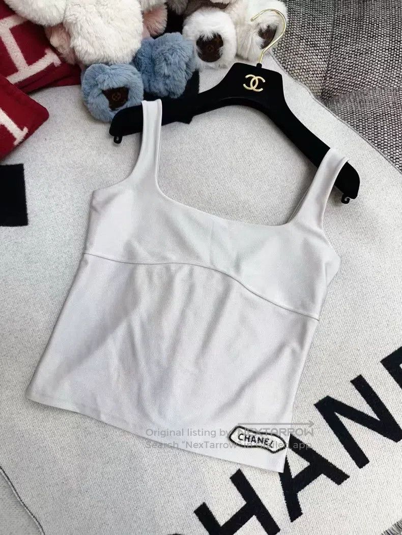 Chanel Chanel 21A Castle Series Silver Gray Embroidered Label Ves Size XS / US 0-2 / IT 36-38 - 3 Thumbnail