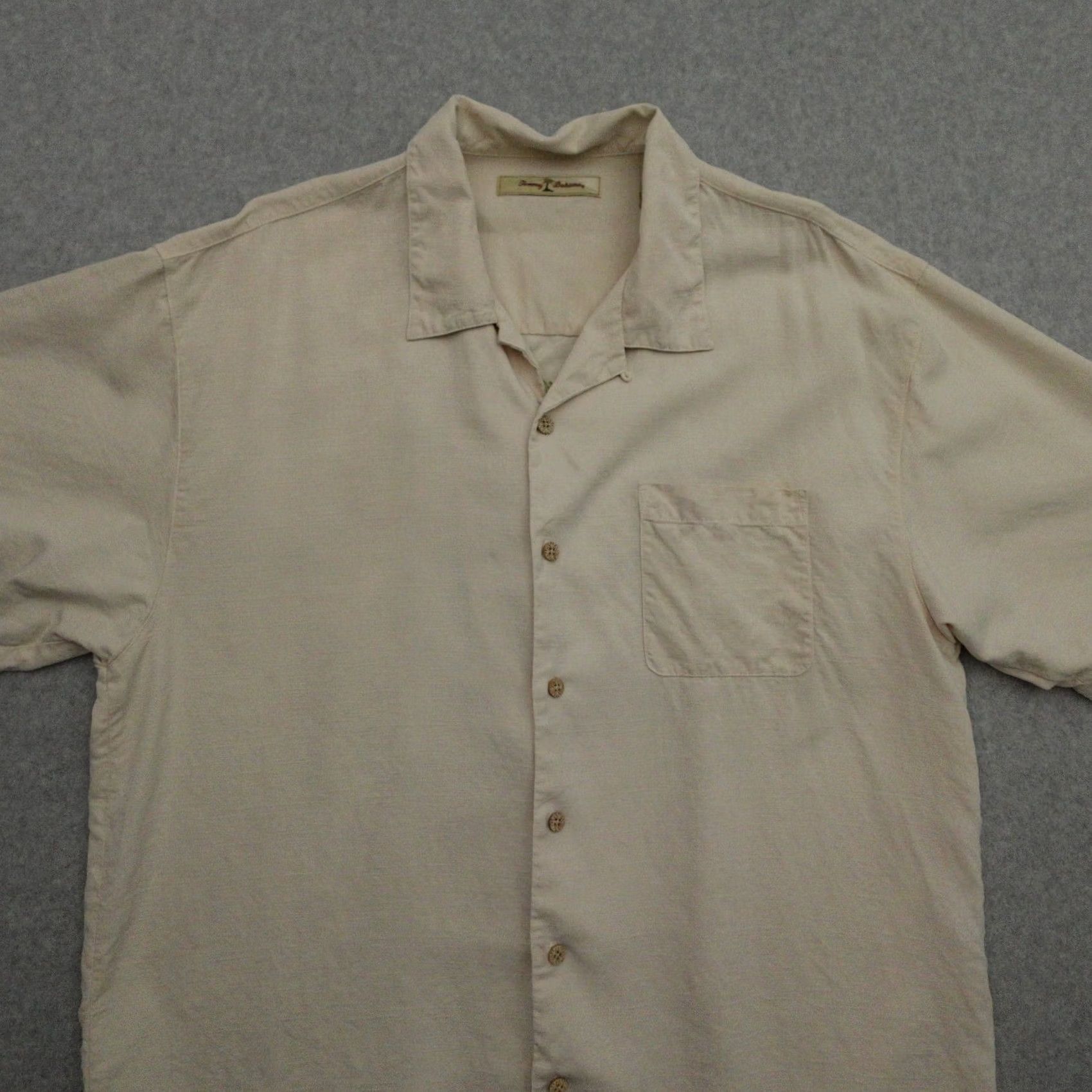 Tommy Bahama TOMMY BAHAMA Shirt Mens XL Beige Silk Hawaiian Camp Off The Deep End 29x23 Size US XL / EU 56 / 4 - 7 Thumbnail