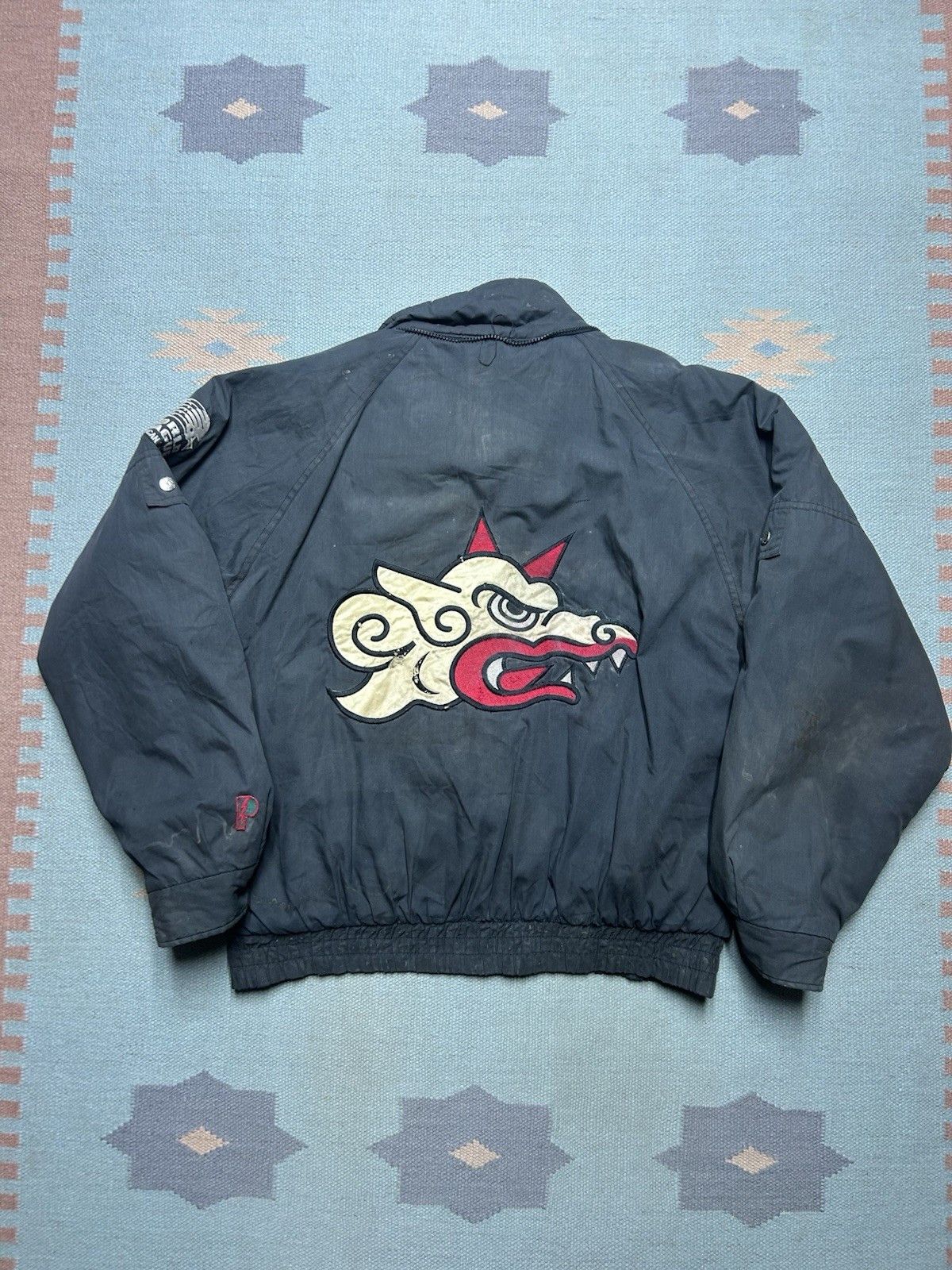 Vintage VTG pro player puffer jacket Barcelona dragons distressed L Size US L / EU 52-54 / 3 - 2 Thumbnail
