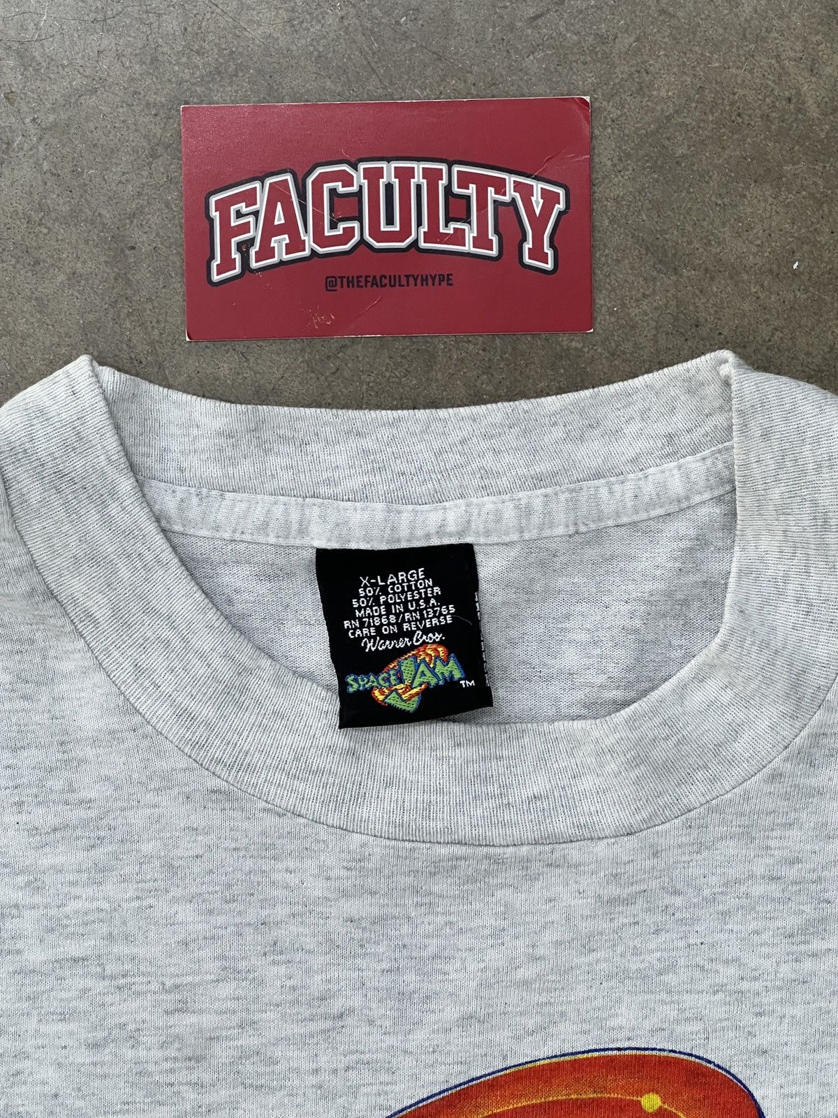 Warner Bros Vintage 1996 Space Jam Taz Looney Tunes Long Sleeve XL Size US XS / EU 42 / 0 - 3 Thumbnail