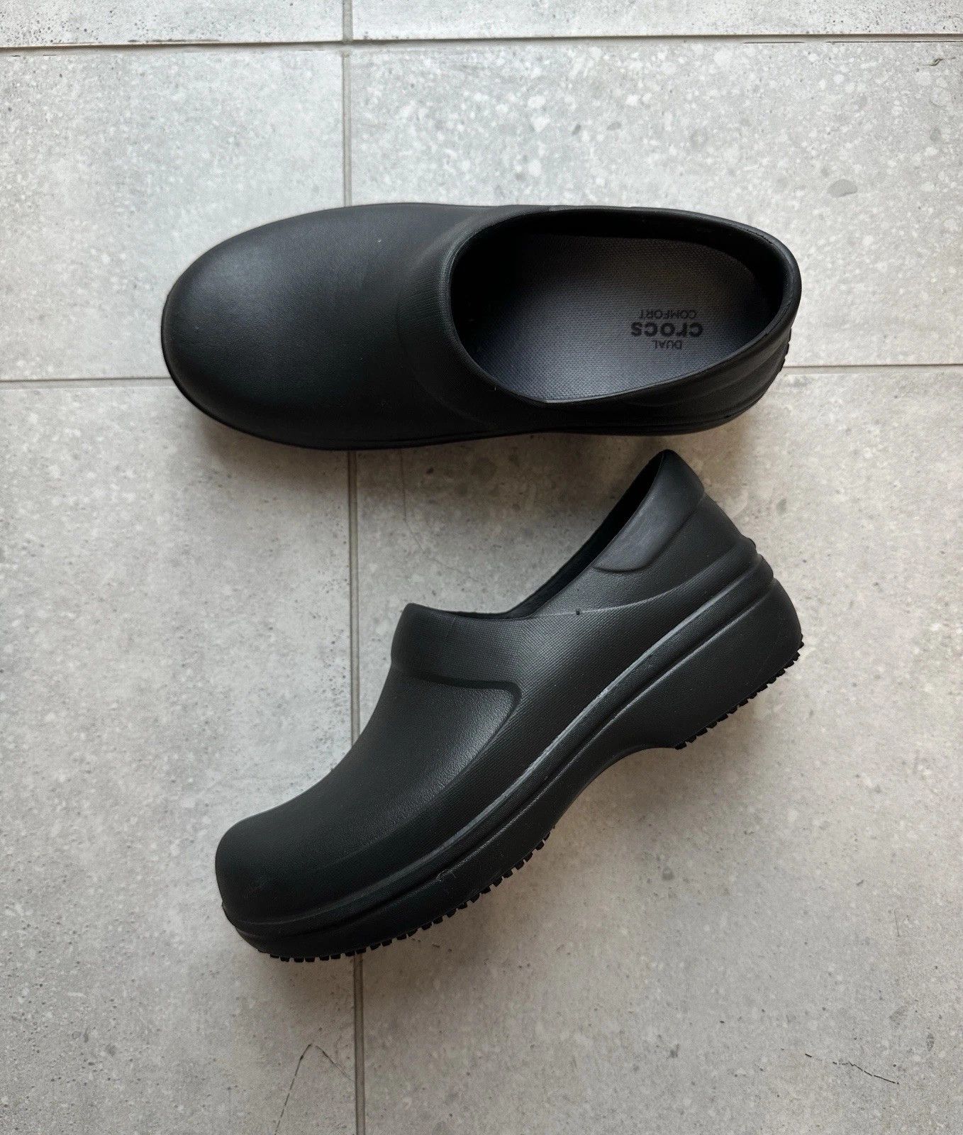 Crocs CROCS Dual Comfort Black Womens Rubber Slip On Shoes Size US 8 / IT 38 - 1 Thumbnail