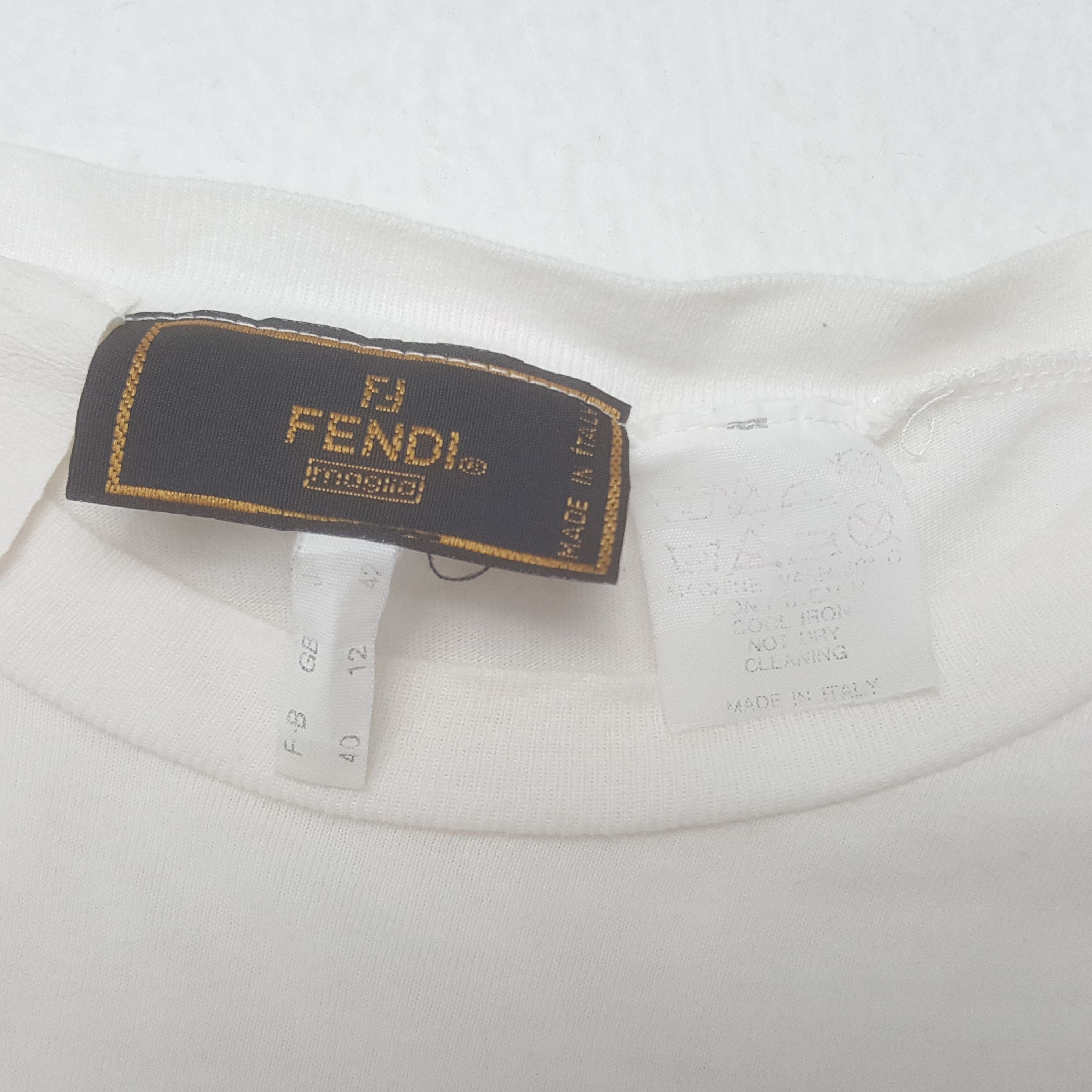 Fendi × Vintage Vintage FENDI Italian Designer Spell Out T-shirt Size US M / EU 48-50 / 2 - 5 Thumbnail
