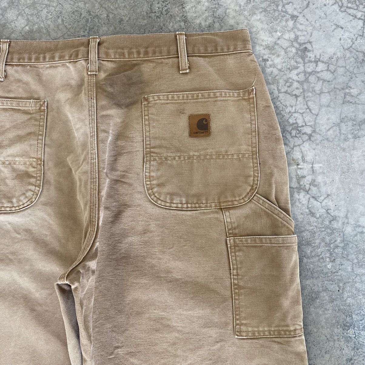 Carhartt Vintage Carhartt Faded Tan Dirty Carpenter Workwear Pants Size US 36 / EU 52 - 23 Thumbnail