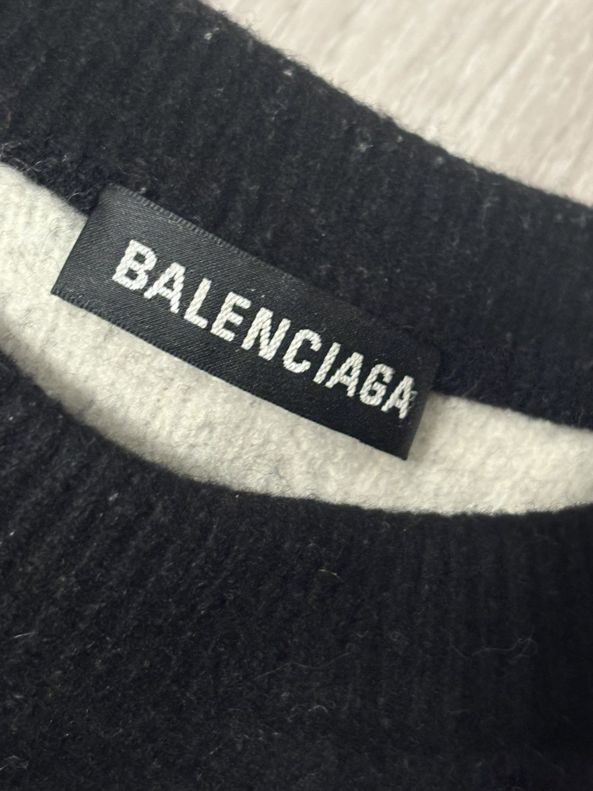 Balenciaga Balenciaga monogram knit crewneck Size S / US 4 / IT 40 - 2 Thumbnail