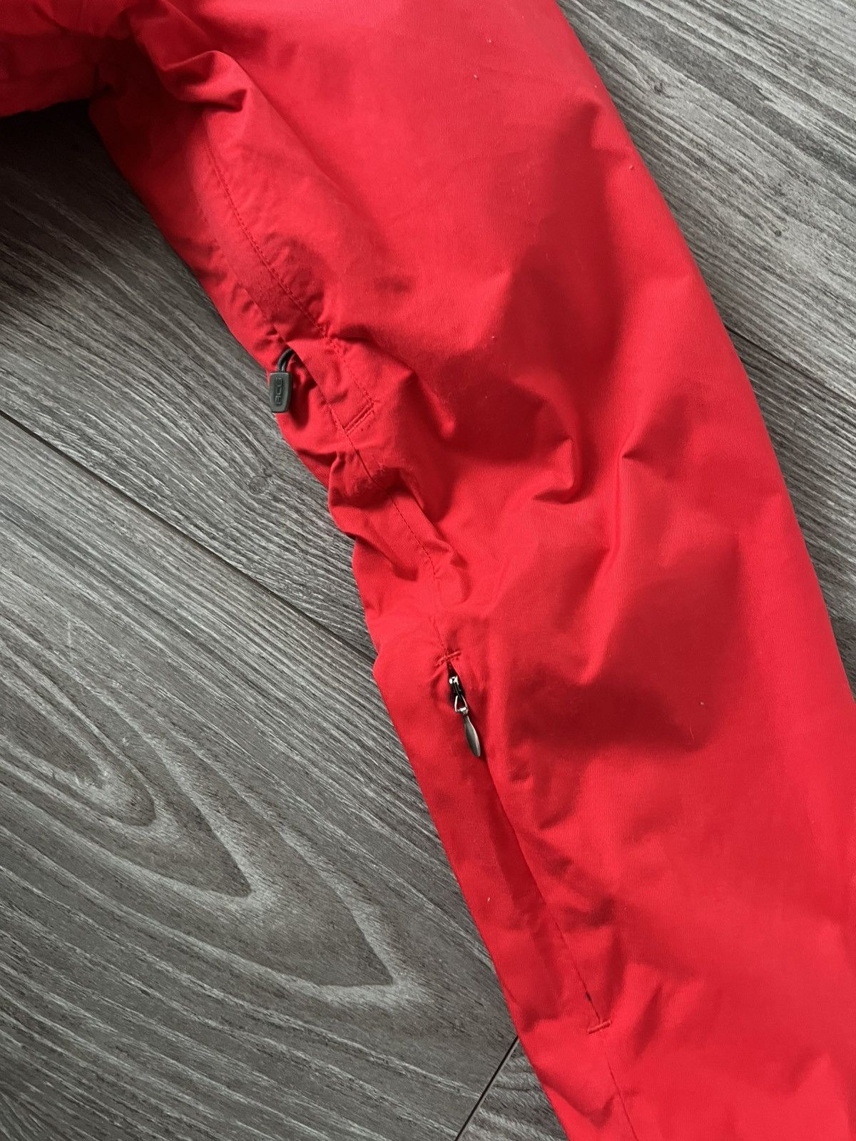 Nike ACG Vintage Nike Acg Waterproof Gorpcore Red Men’s Reg Jacket Size US L / EU 52-54 / 3 - 13 Thumbnail