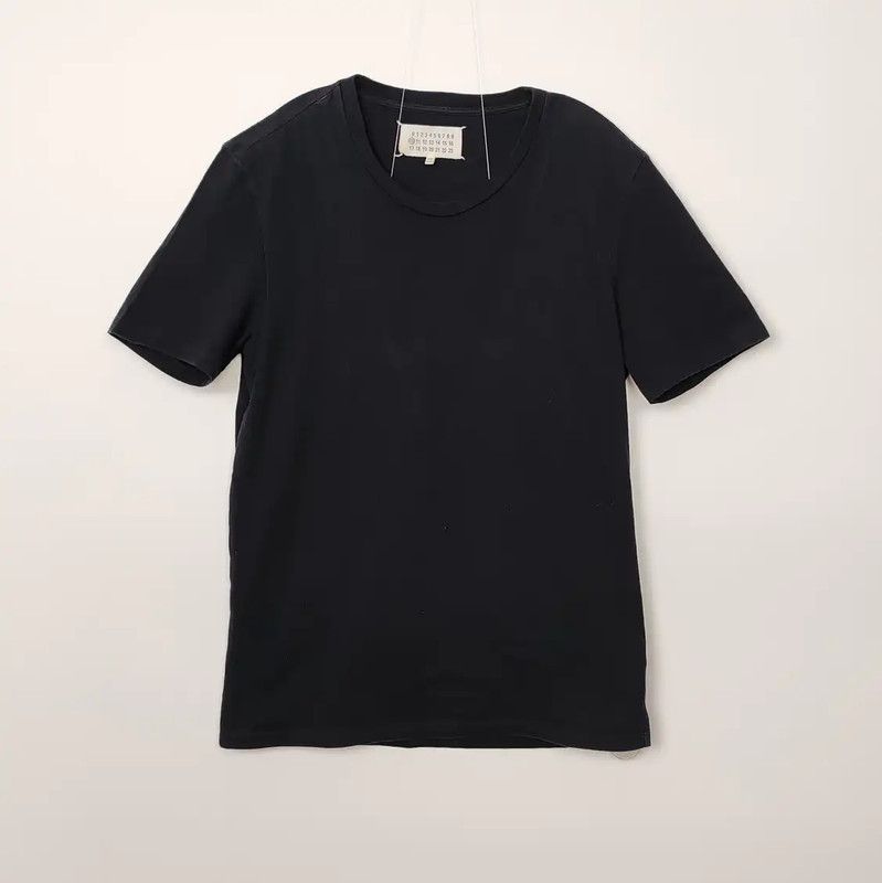Maison Margiela Maison Margiela Black Cotton T-Shirt for Men 0089 Size US S / EU 44-46 / 1 - 1 Thumbnail