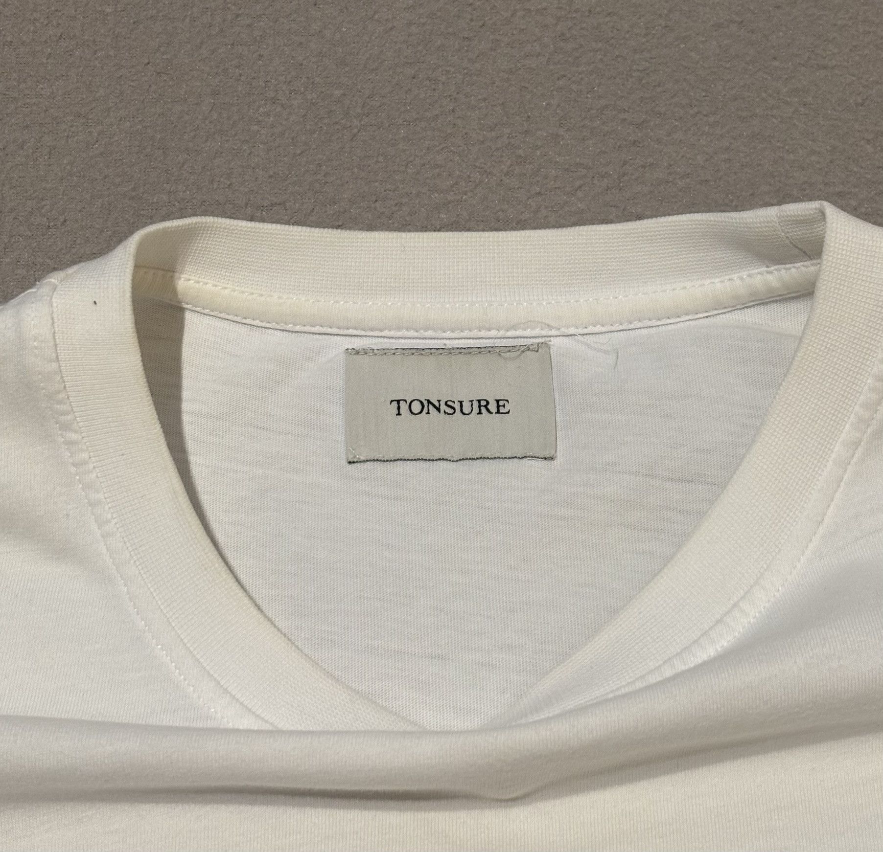 Tonsure Tonsure White T-shirt Size 52 Size US L / EU 52-54 / 3 - 14 Thumbnail